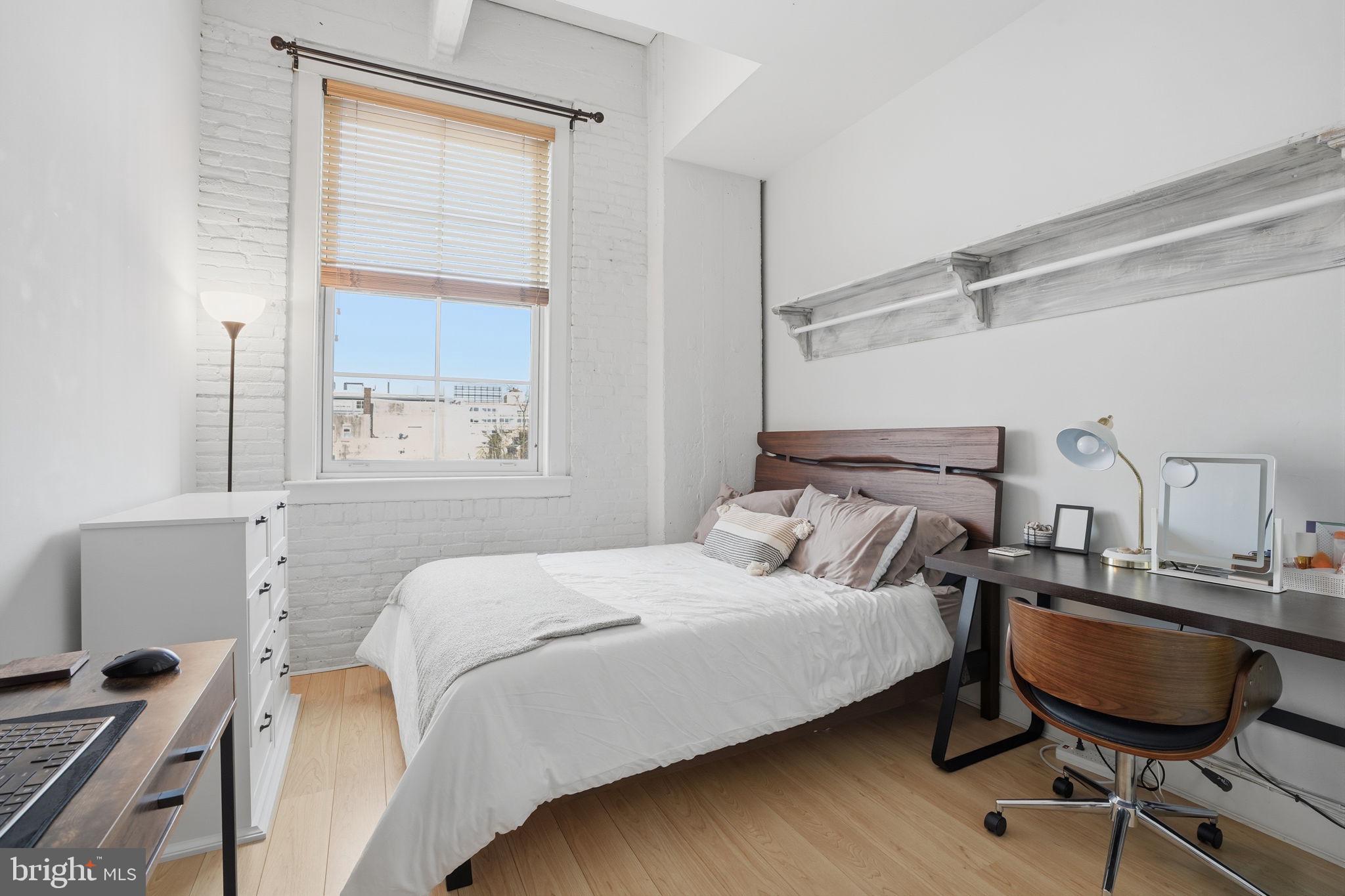 OLD CITY - Residential