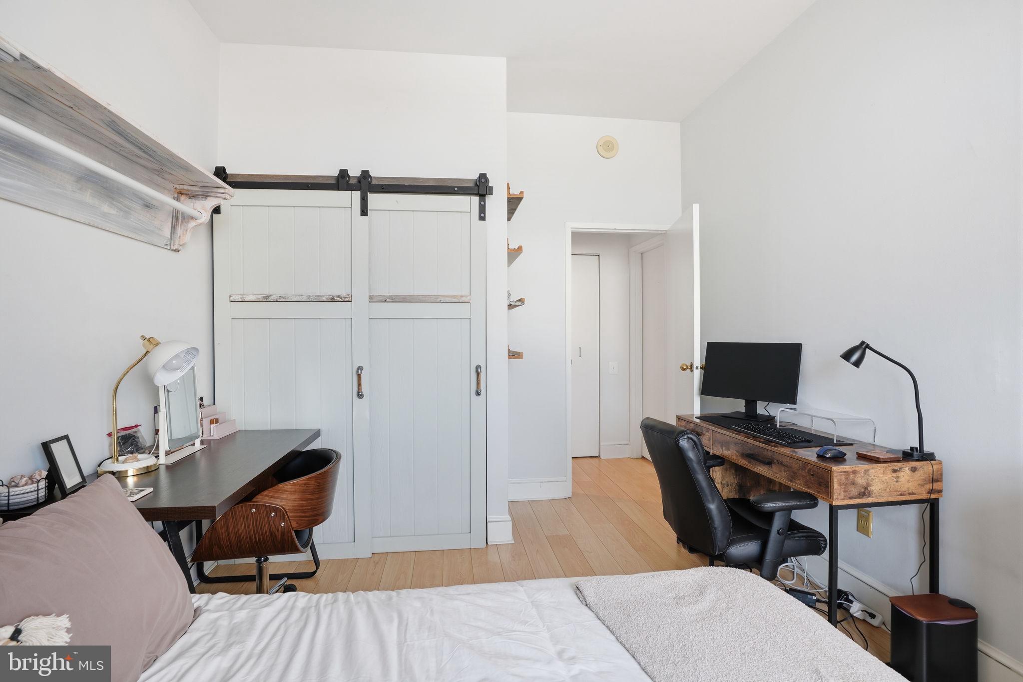 OLD CITY - Residential