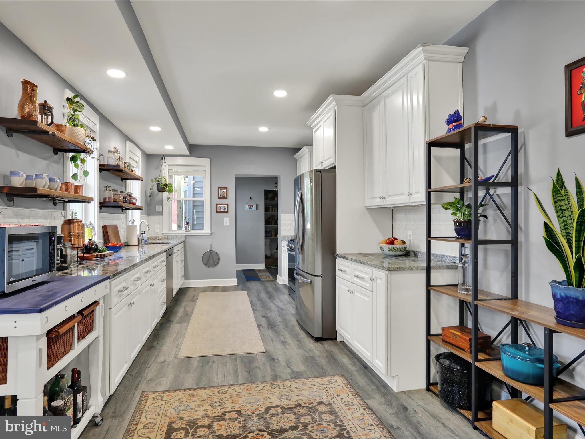 CABBAGE HILL - Residential