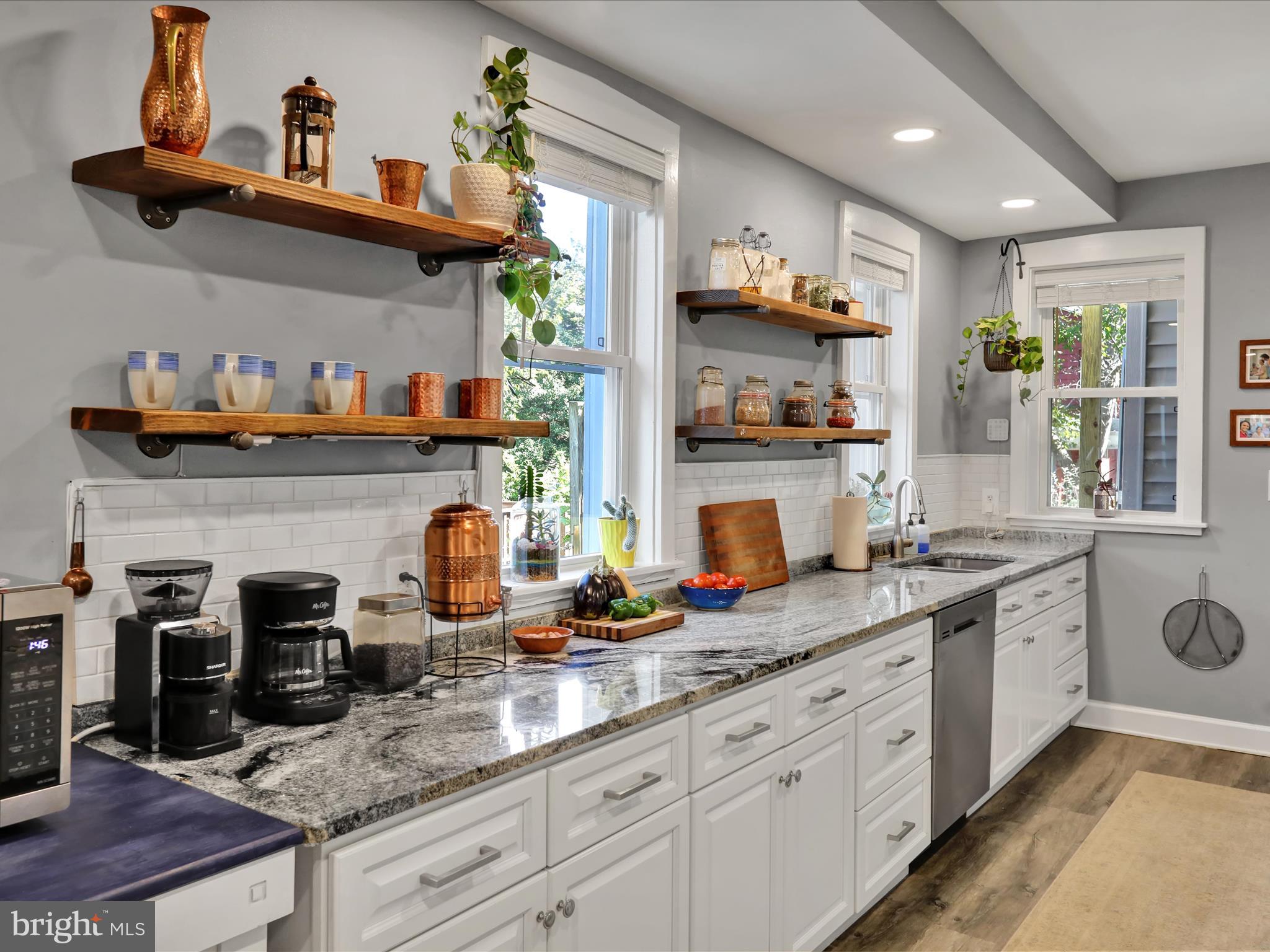 CABBAGE HILL - Residential