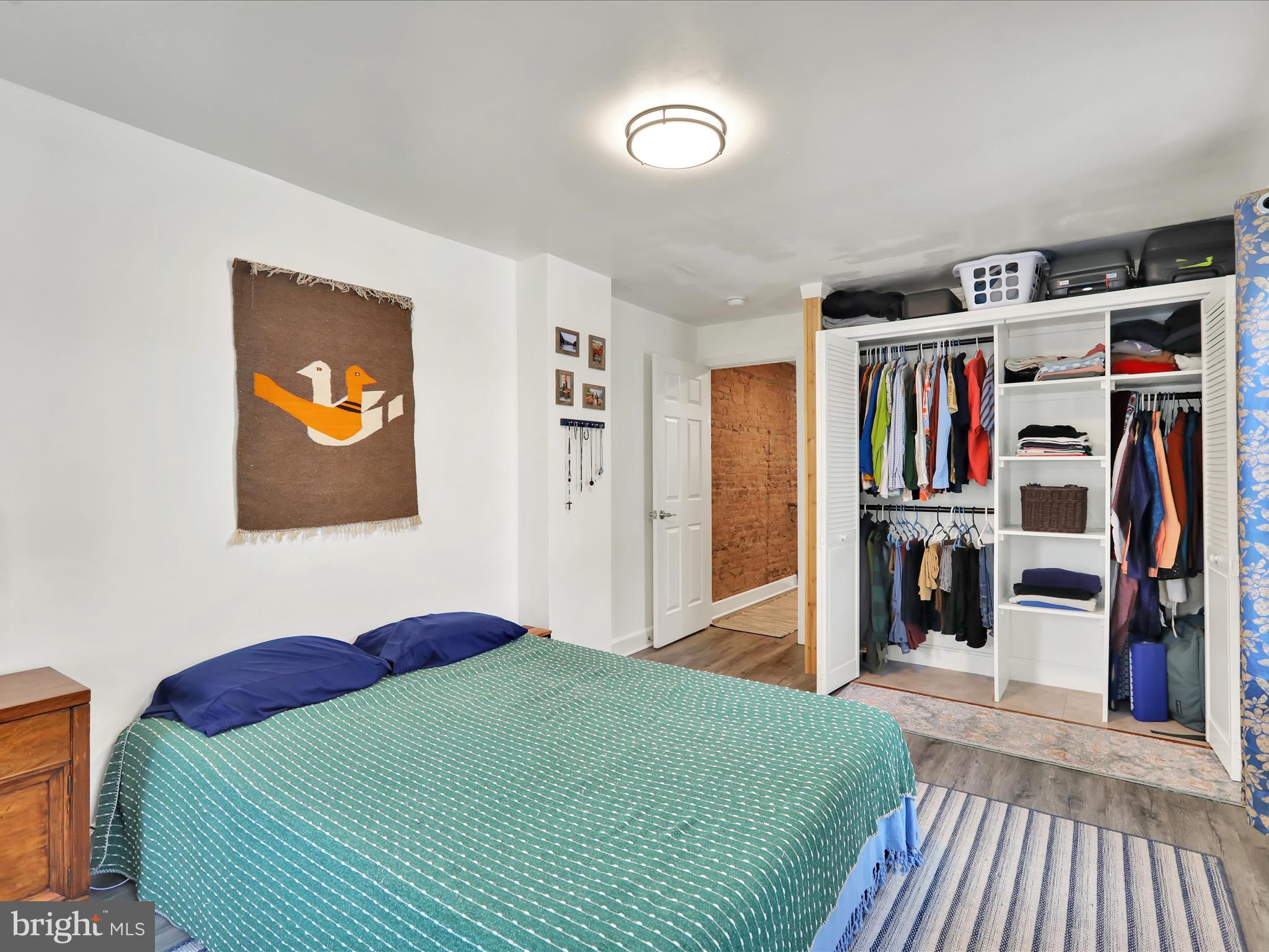 CABBAGE HILL - Residential