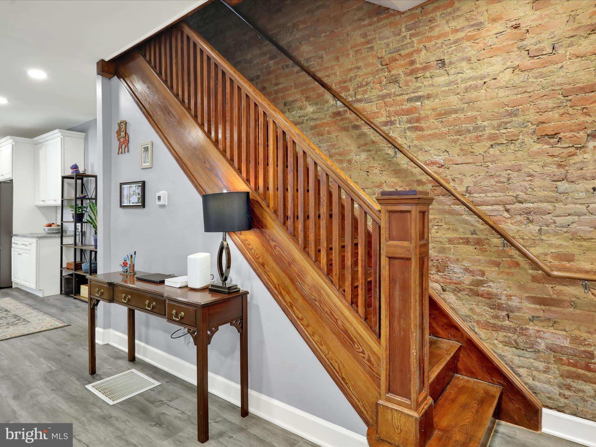 CABBAGE HILL - Residential