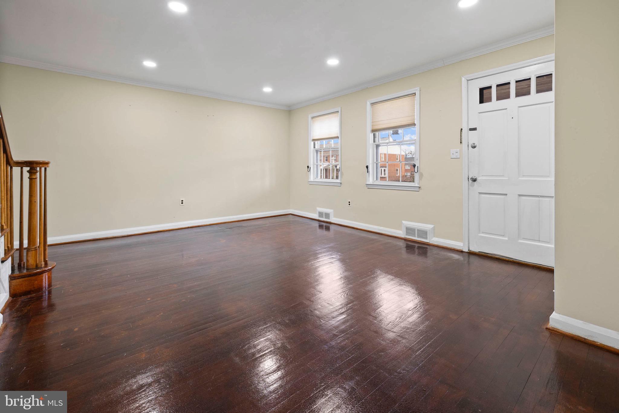 IDLEWOOD - Residential Lease