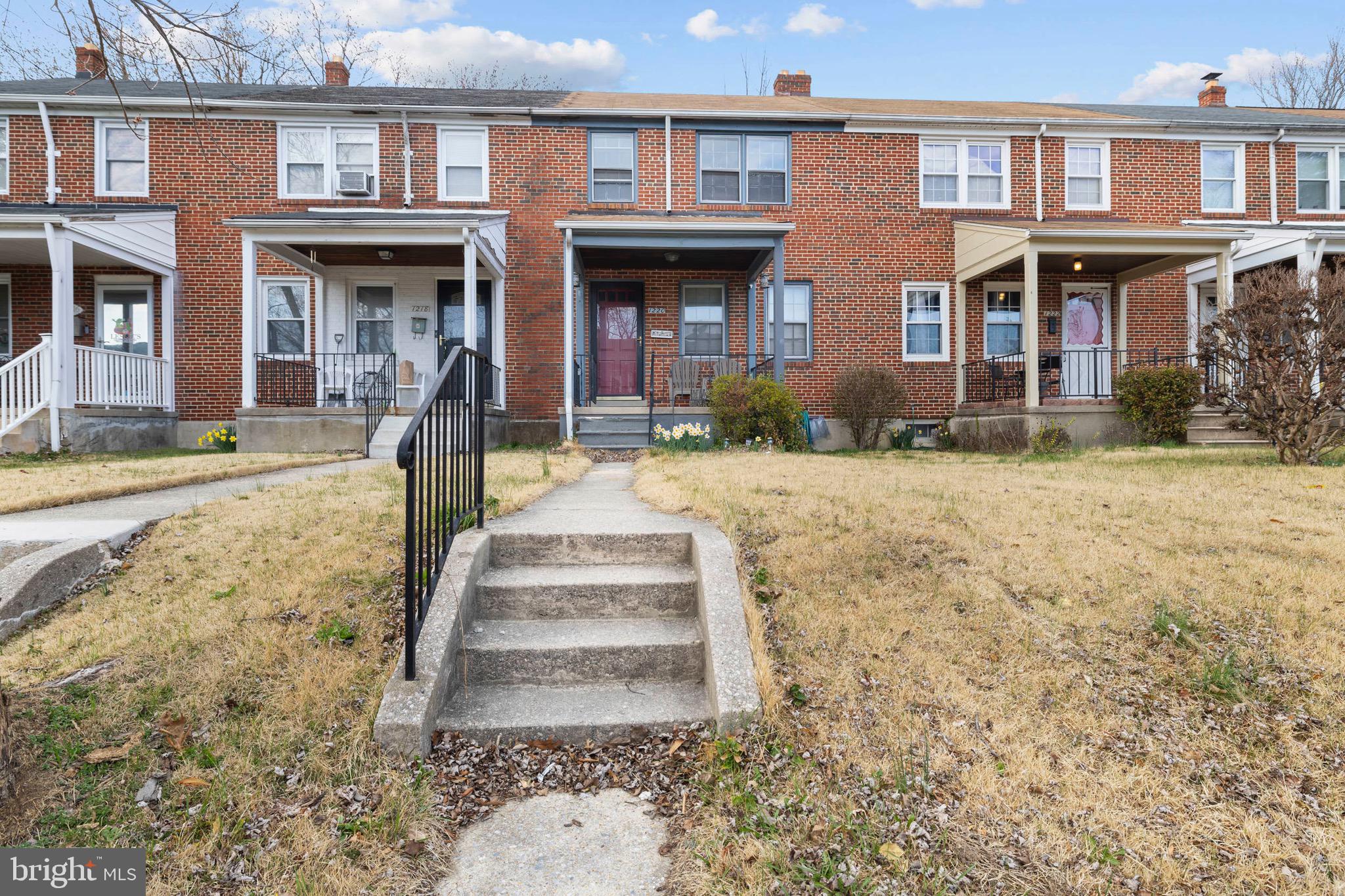 IDLEWOOD - Residential Lease