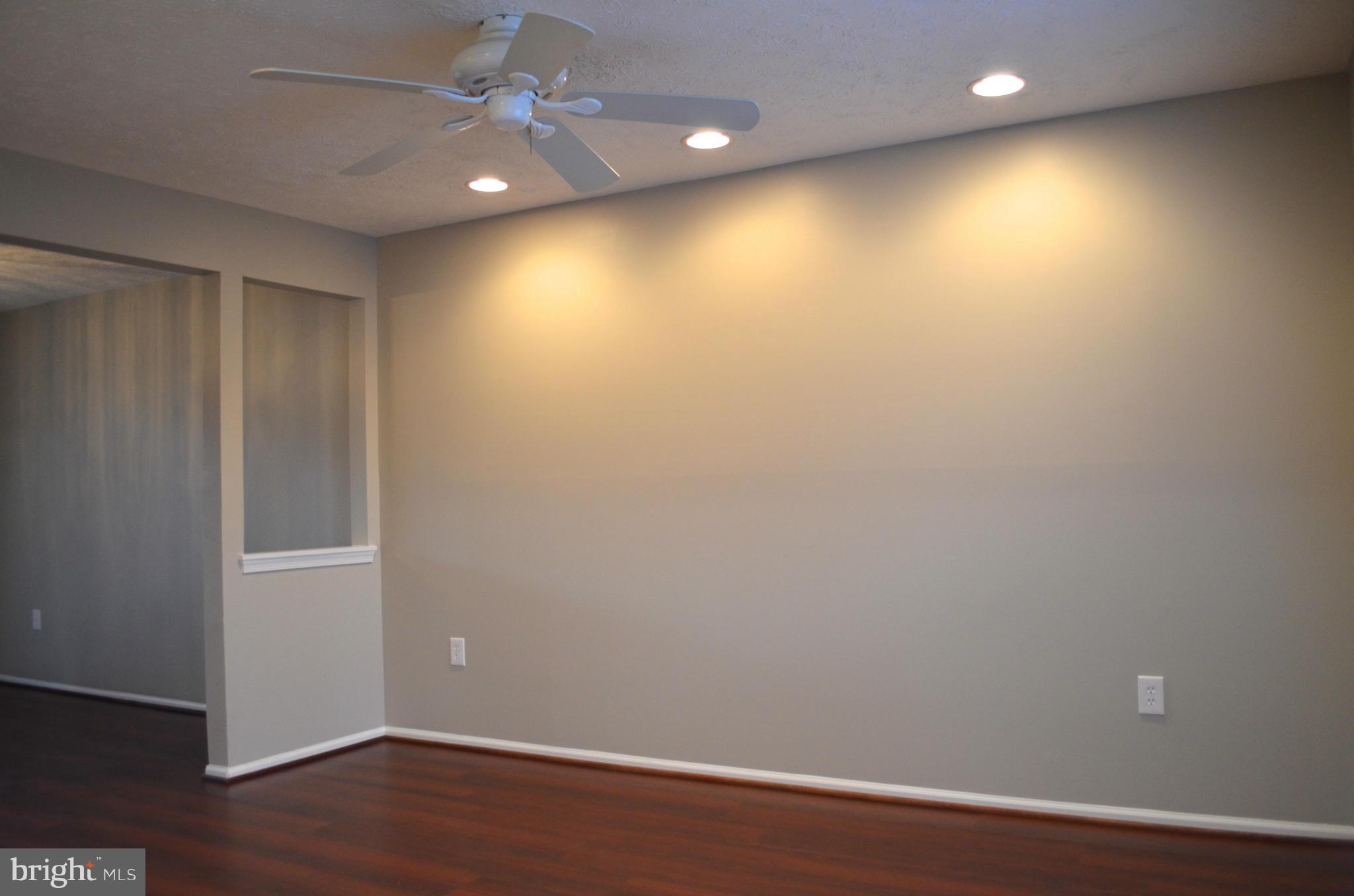 LAKE RIDGE - Residential