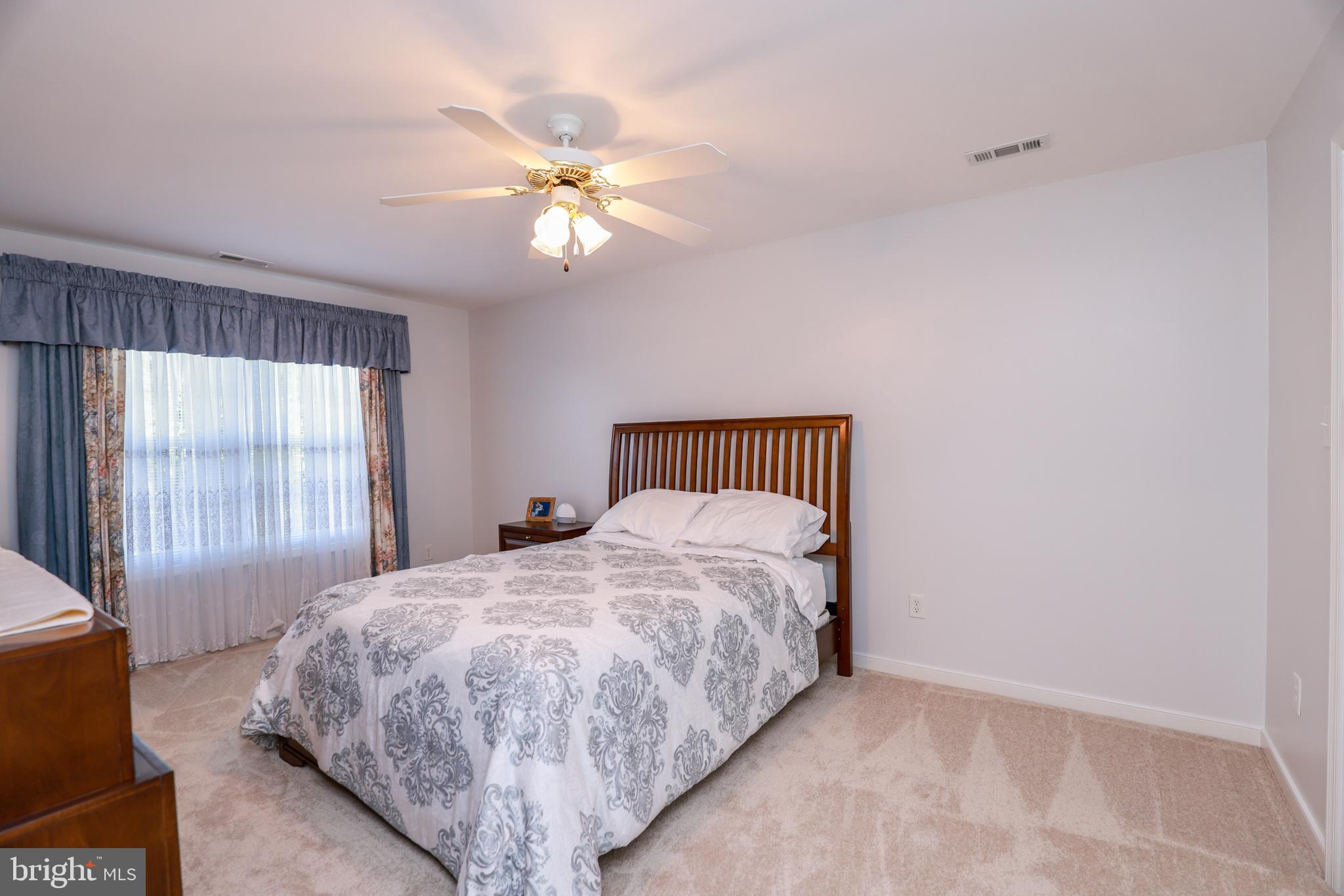 QUALLA FARMS - Residential