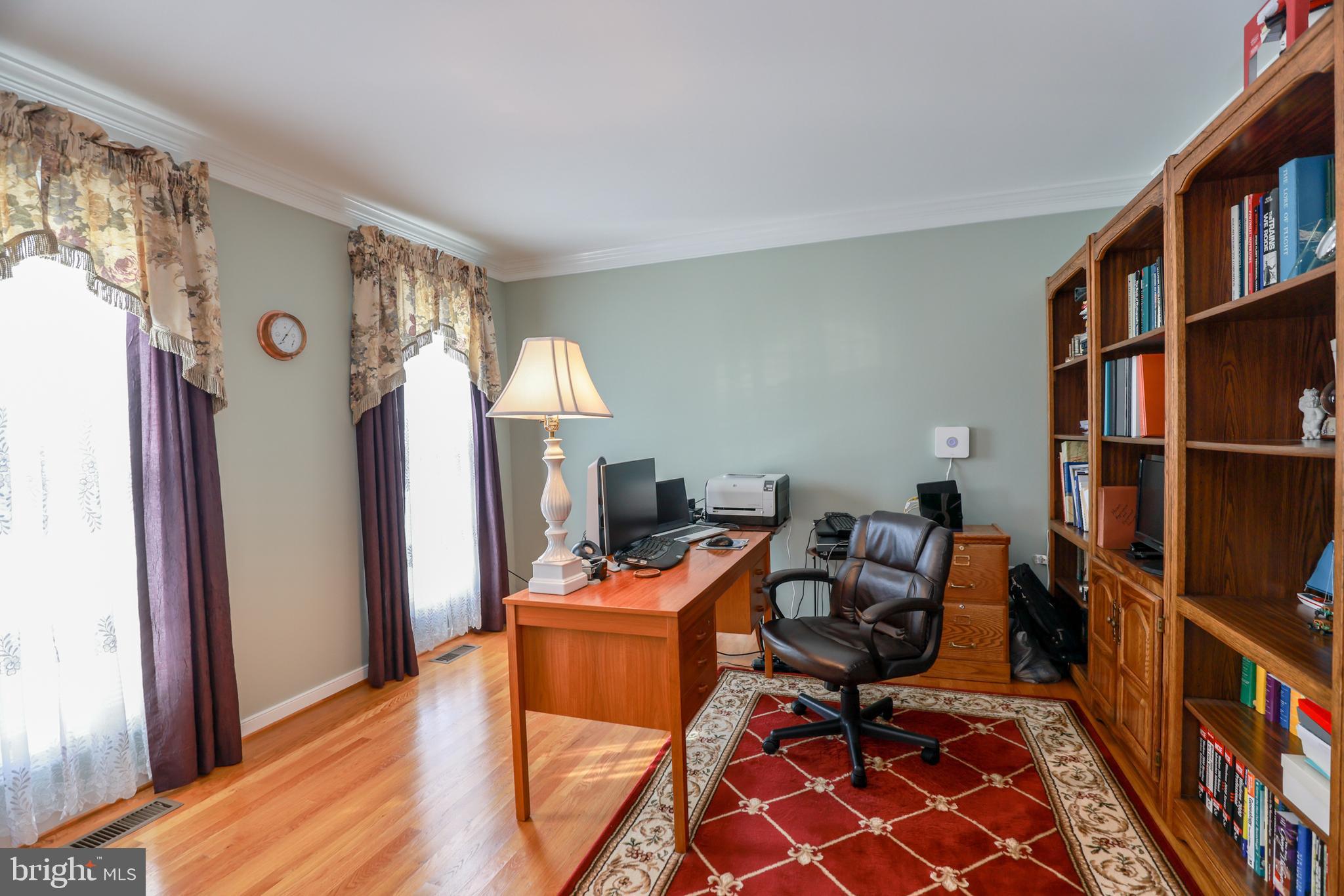 QUALLA FARMS - Residential