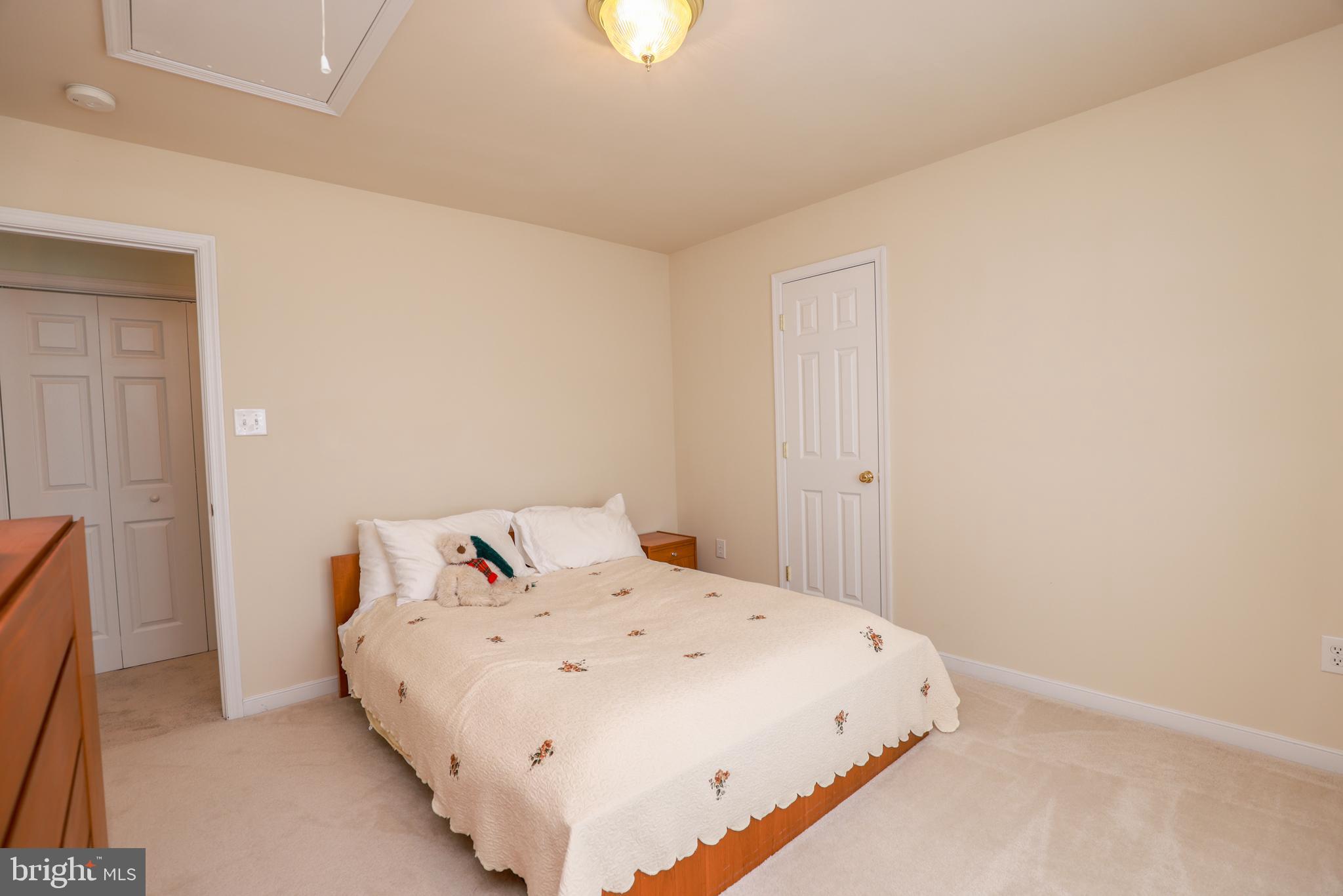 QUALLA FARMS - Residential