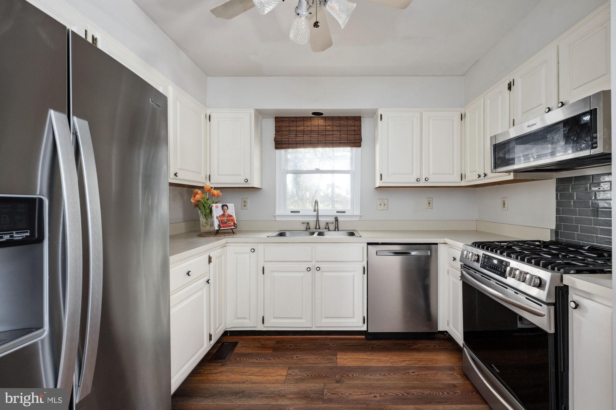 CAMELOT - Residential