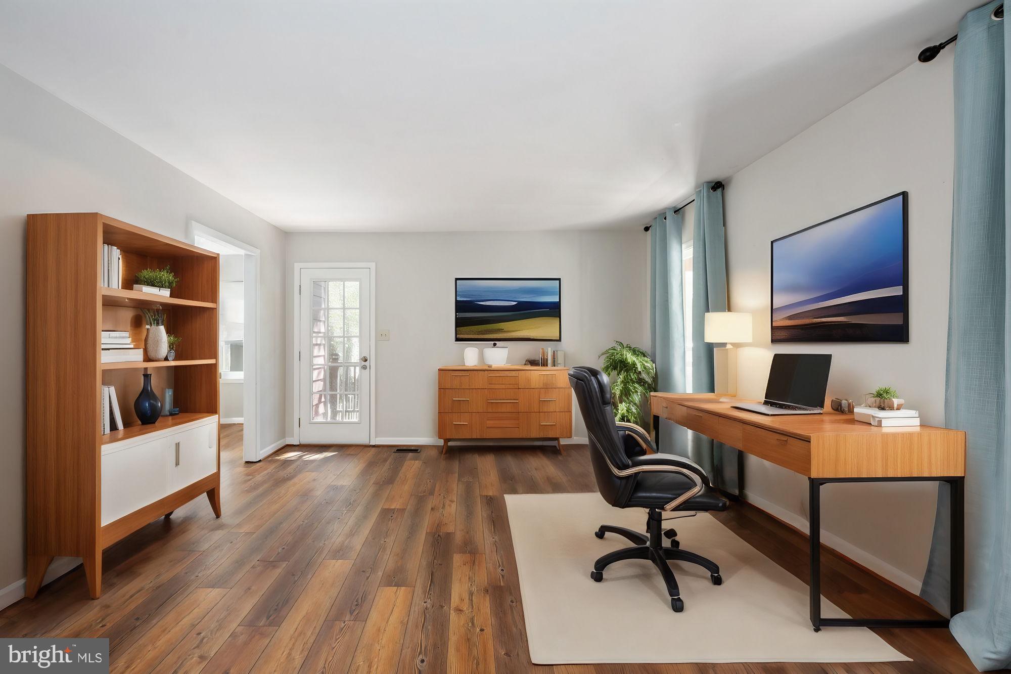 CAMELOT - Residential