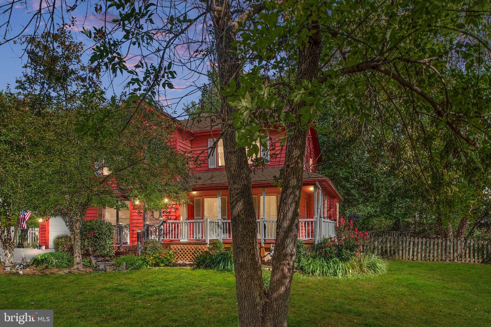 CAMELOT - Residential