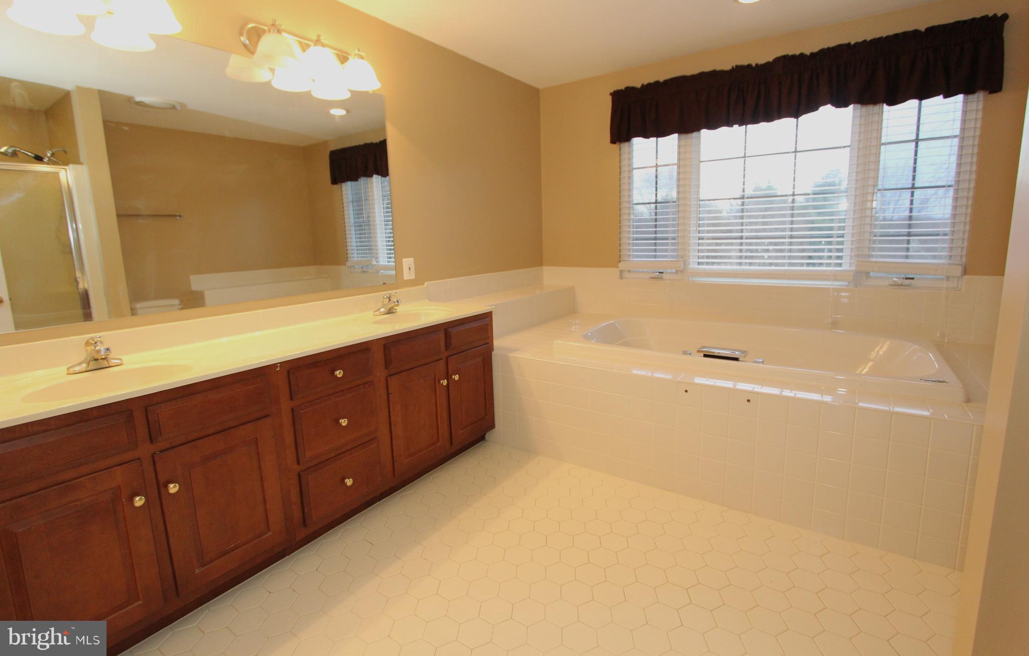 CLOVER HILL - Residential