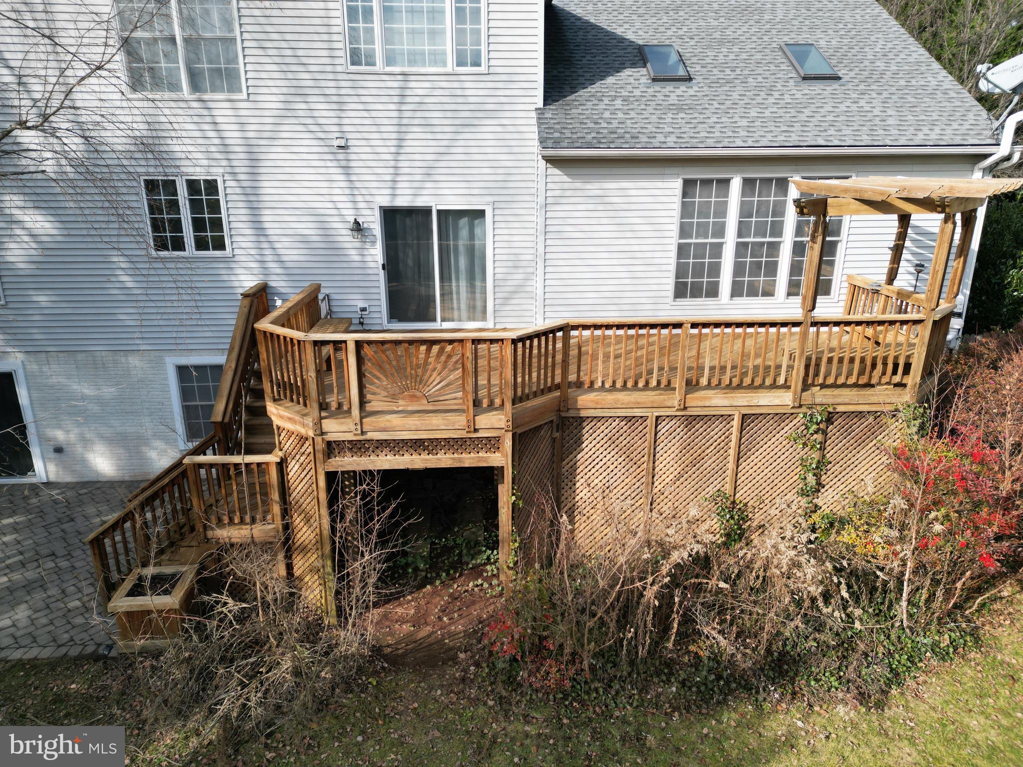 CLOVER HILL - Residential