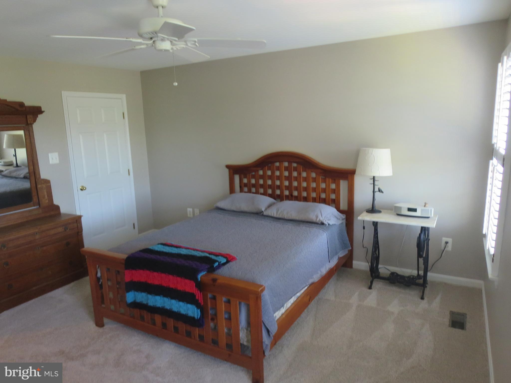 FARMINGTON VILLAGE - Residential