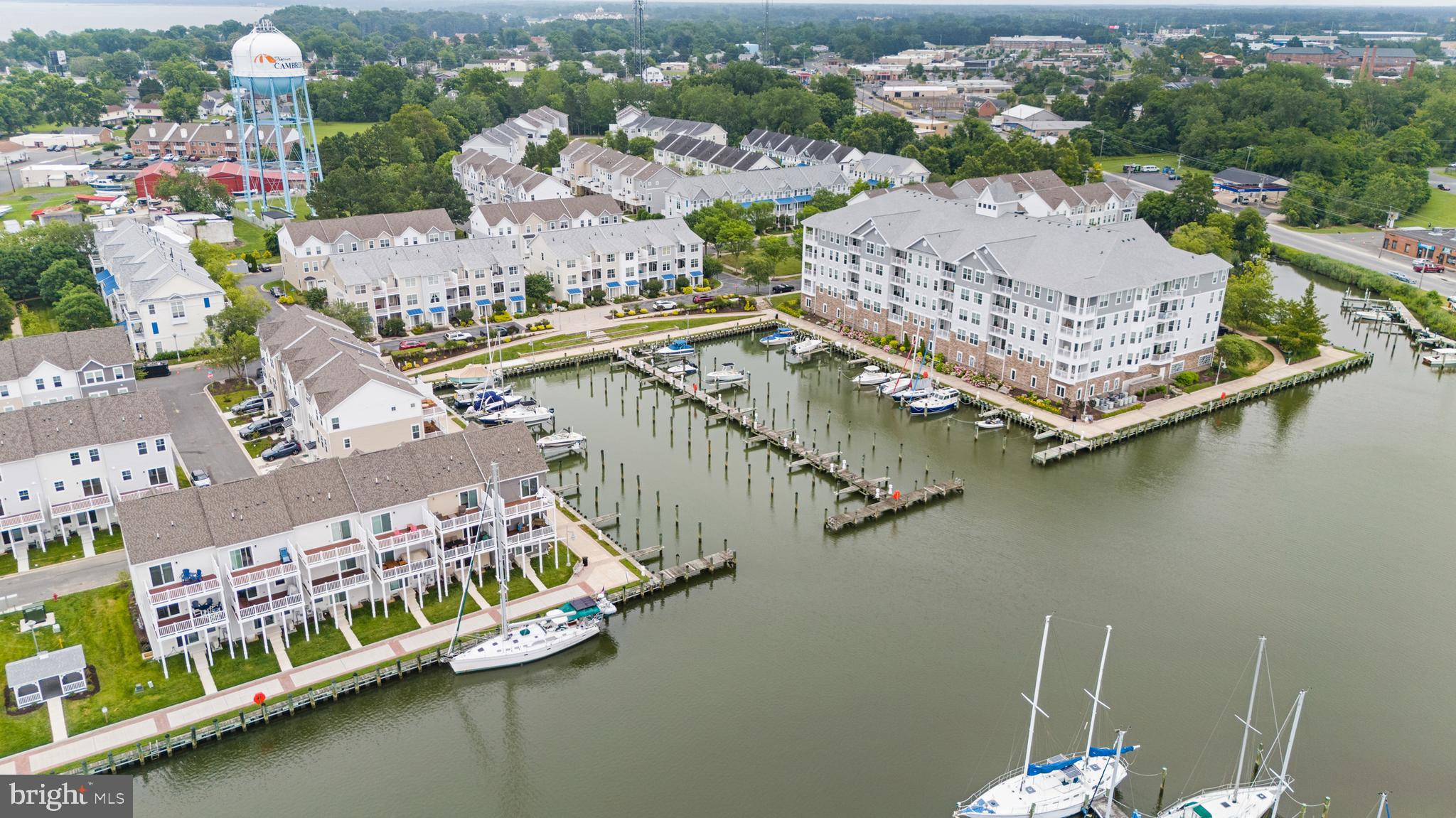 DEEP HARBOR - Residential