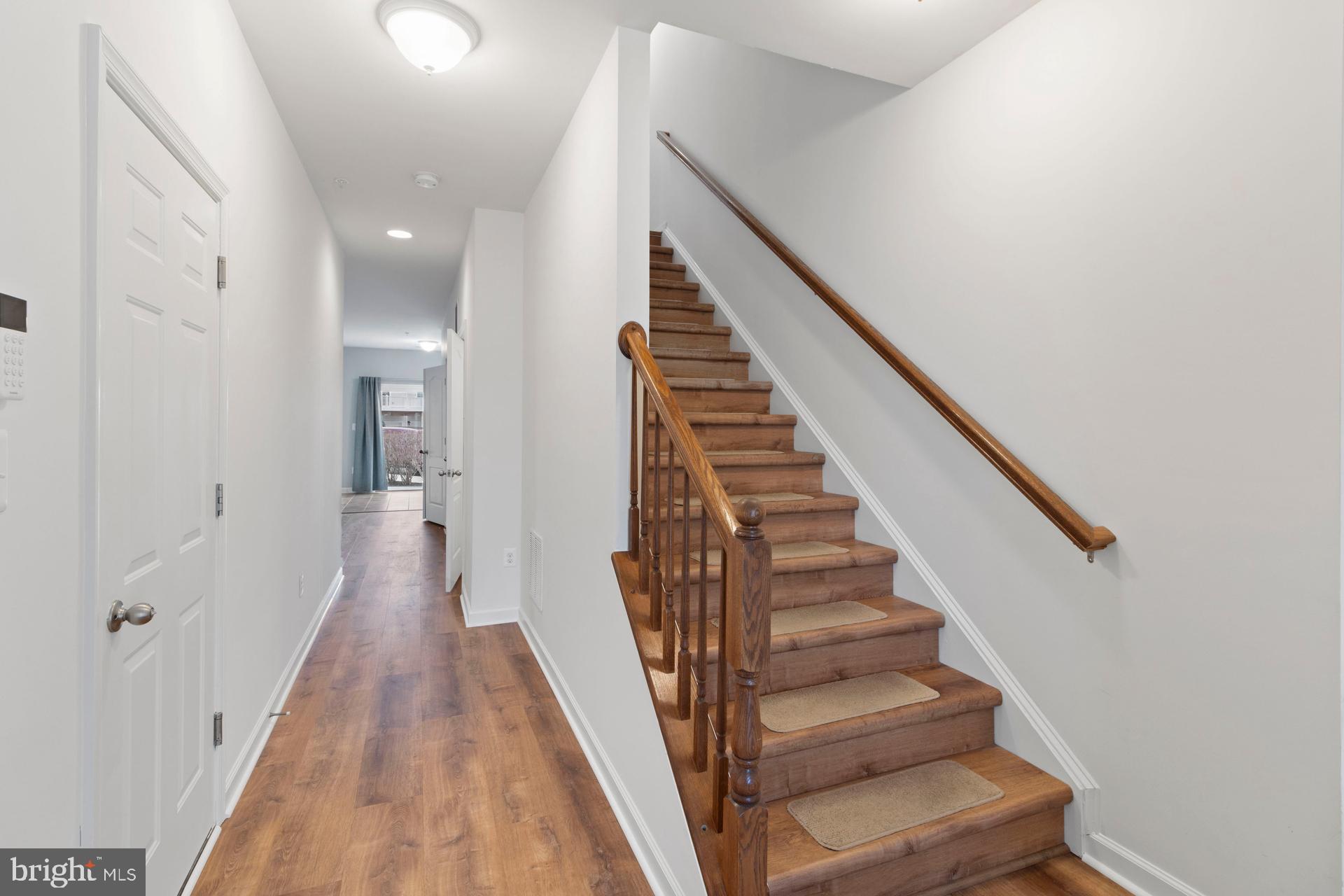 317 SHIPYARD DRIVE 67