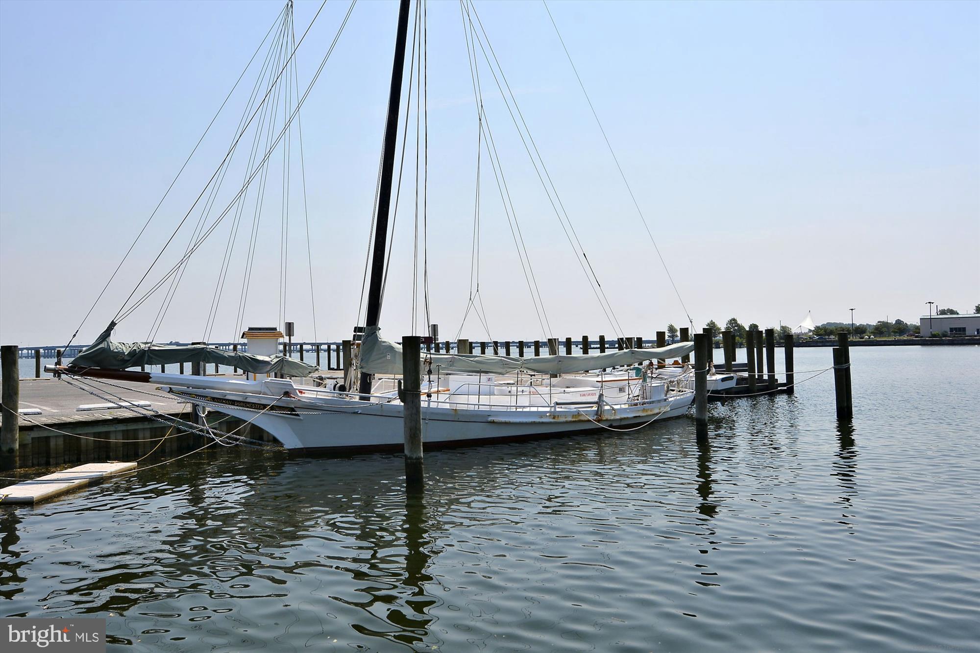 DEEP HARBOR - Residential
