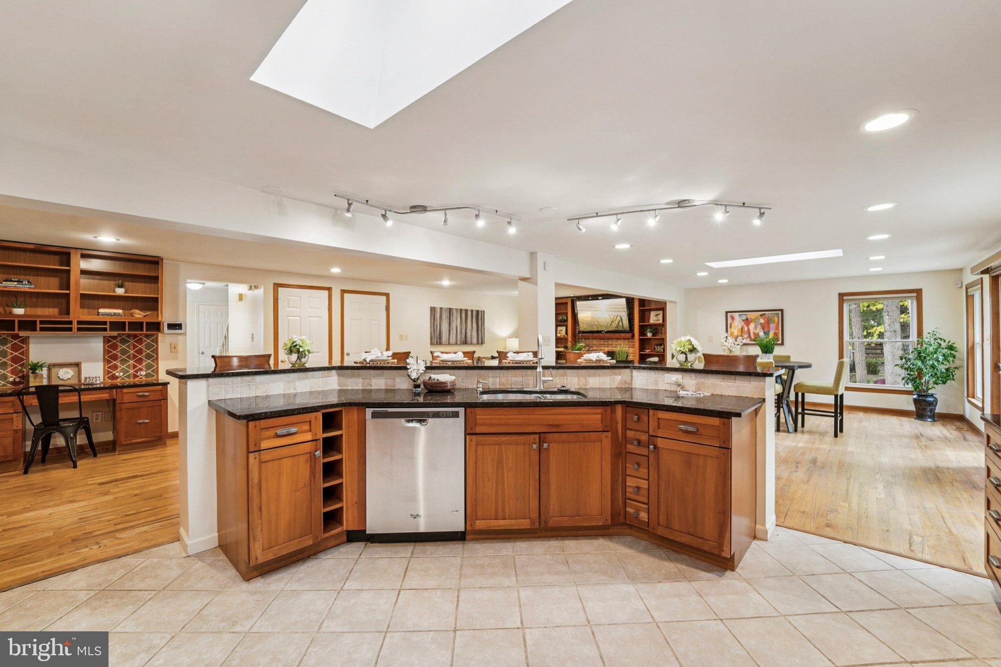 PEACHWOOD - Residential