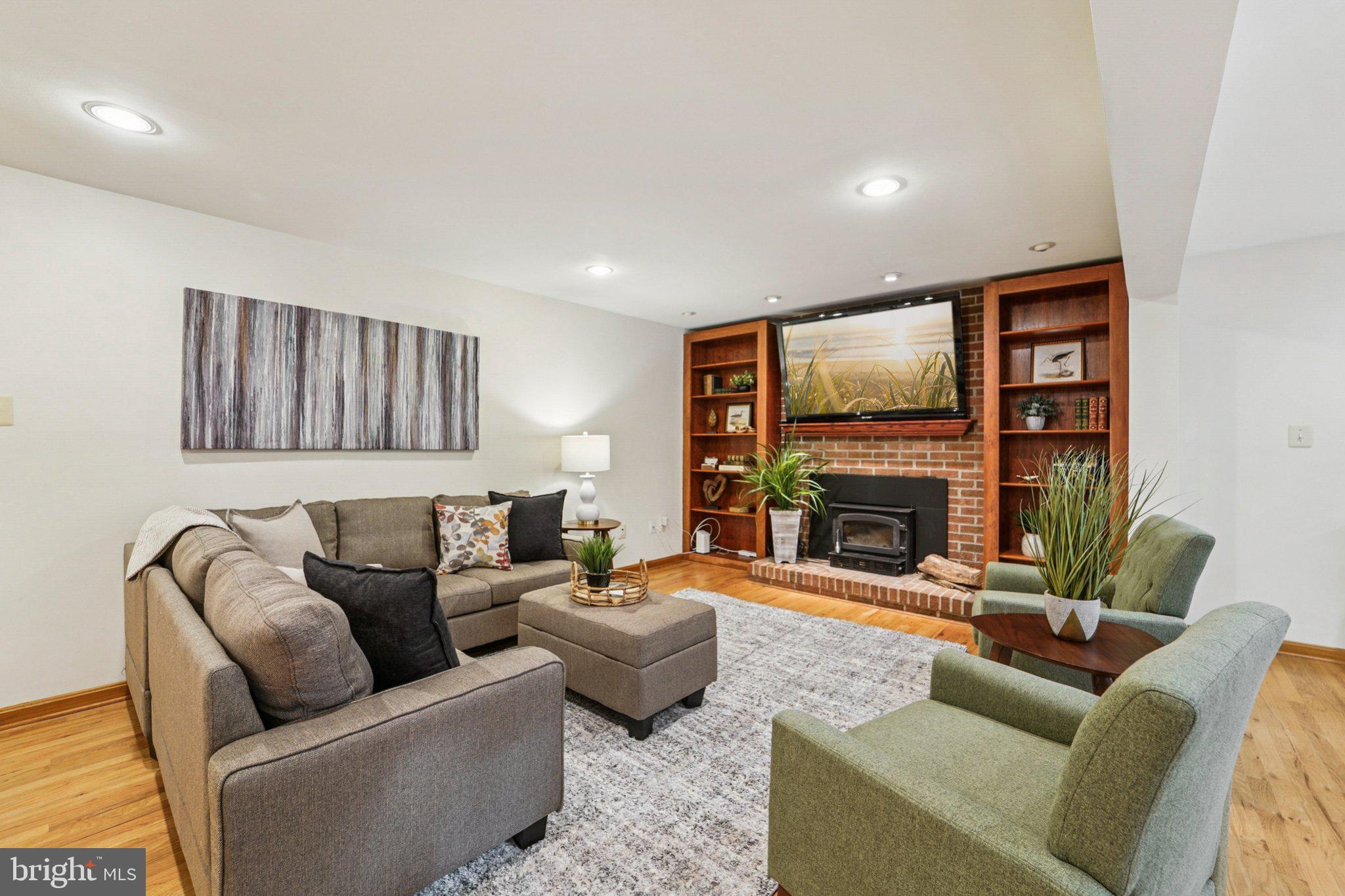 PEACHWOOD - Residential