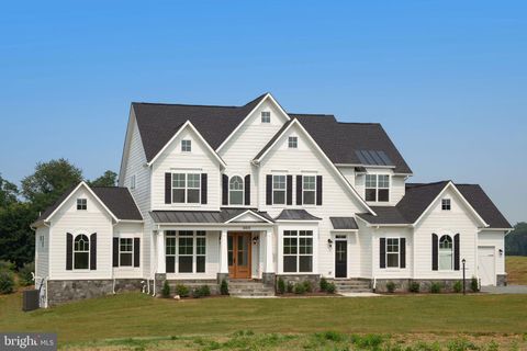MAINTREE FARM COURT LEESBURG VA 20175