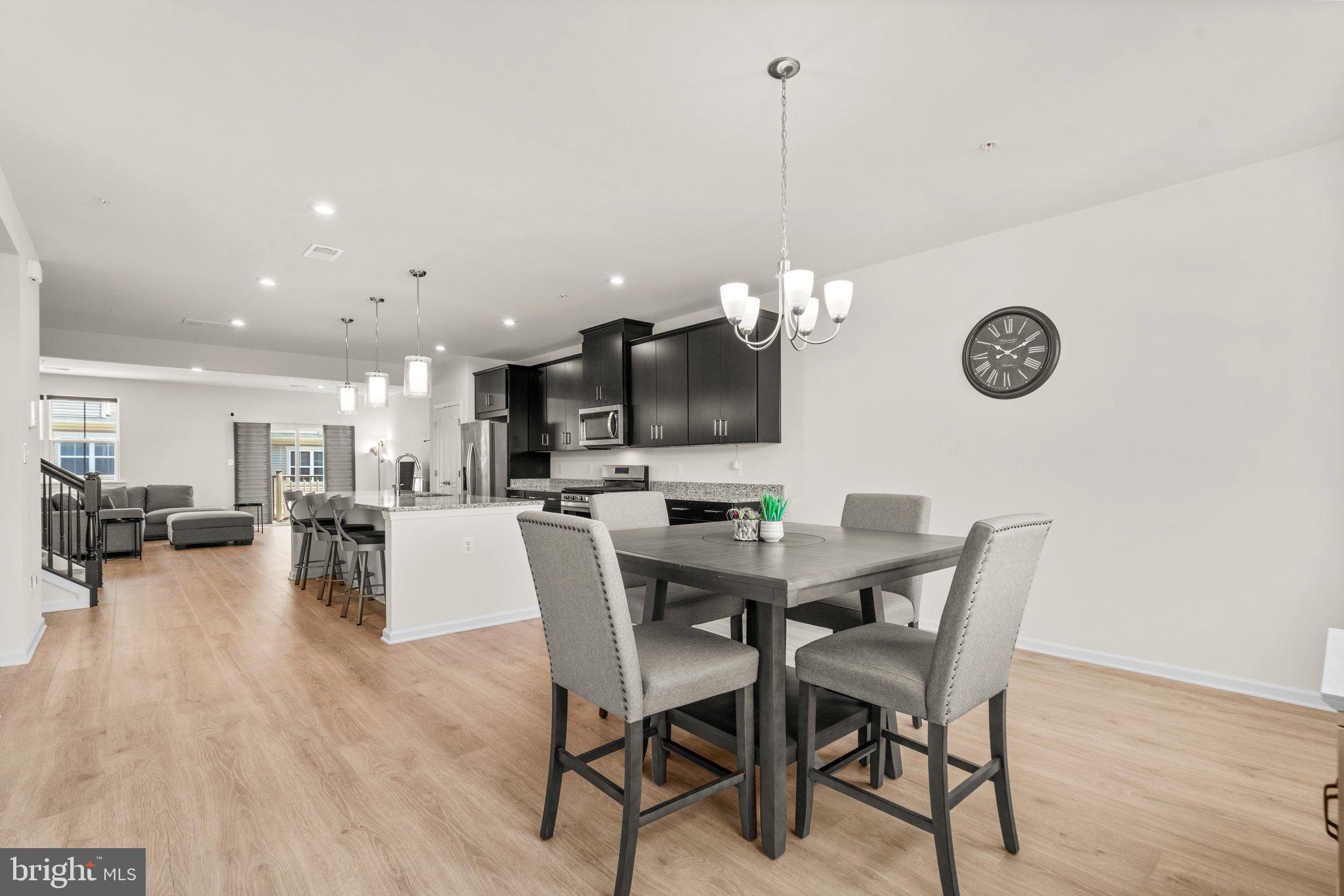 PARKSIDE - Residential