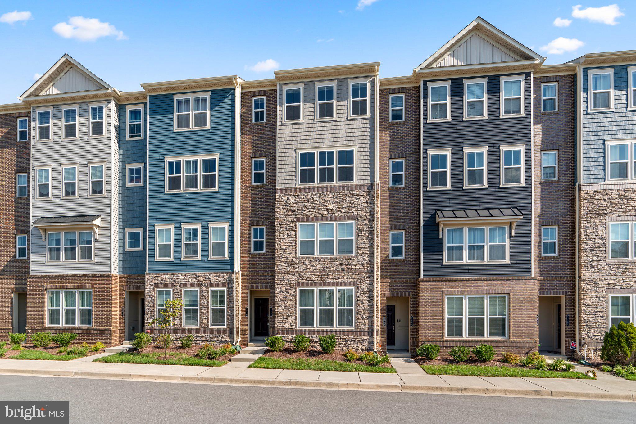 PARKSIDE - Residential