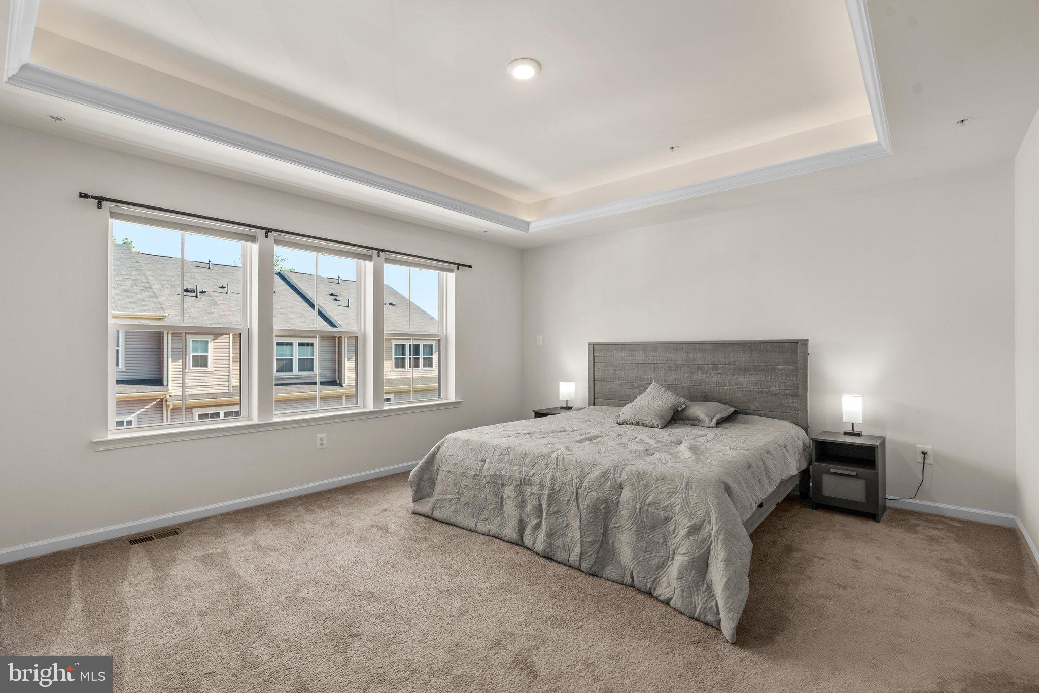 PARKSIDE - Residential