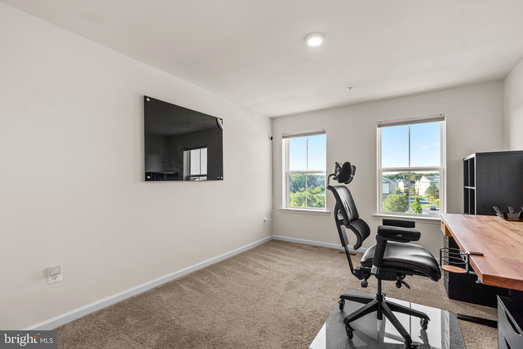 PARKSIDE - Residential