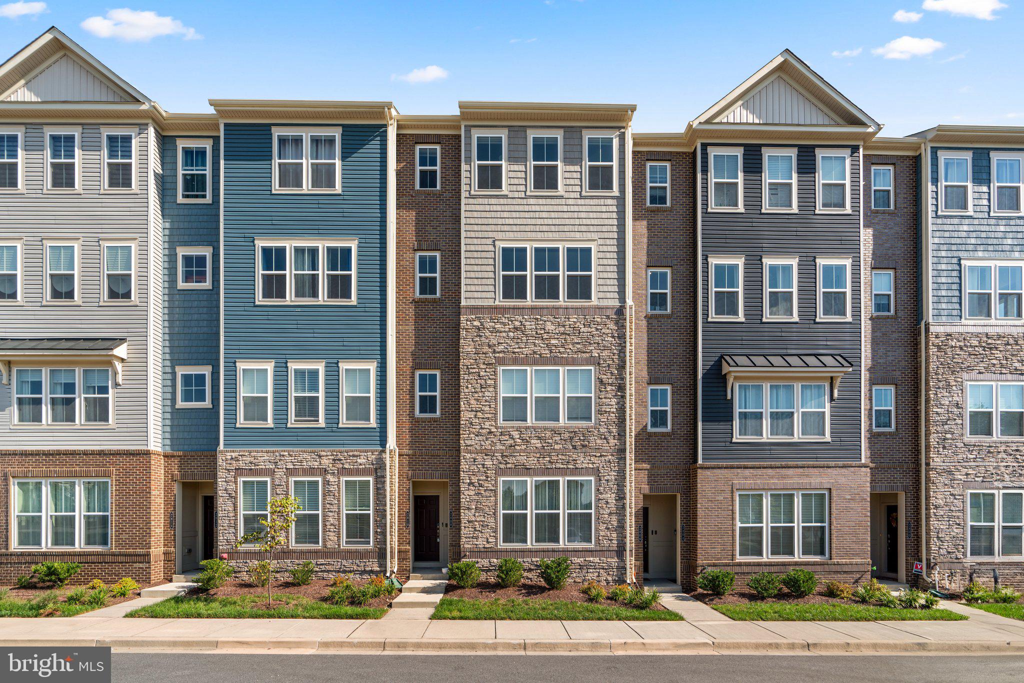 PARKSIDE - Residential