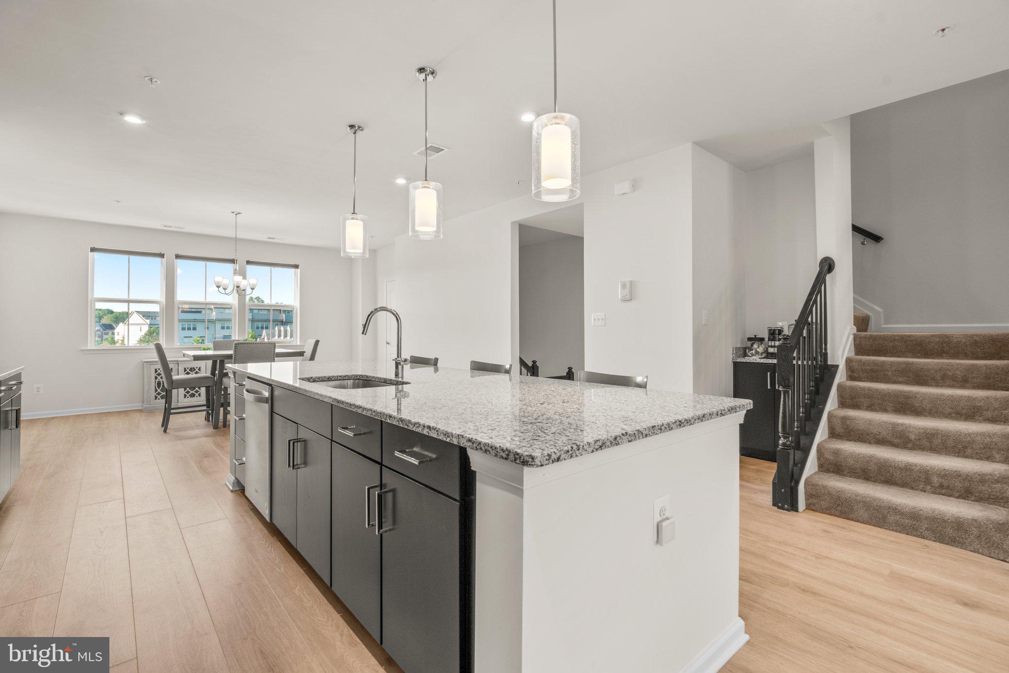 PARKSIDE - Residential