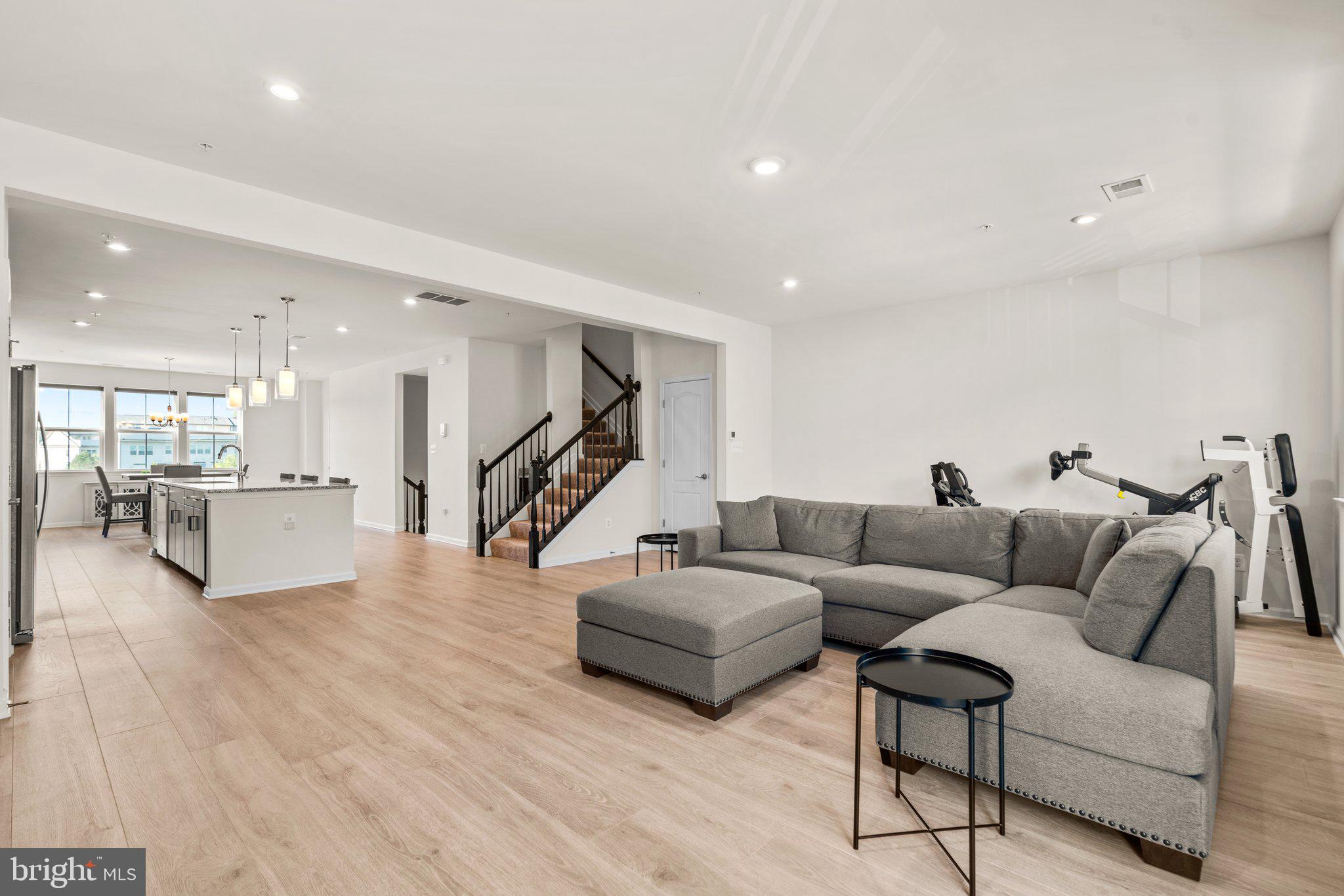 PARKSIDE - Residential