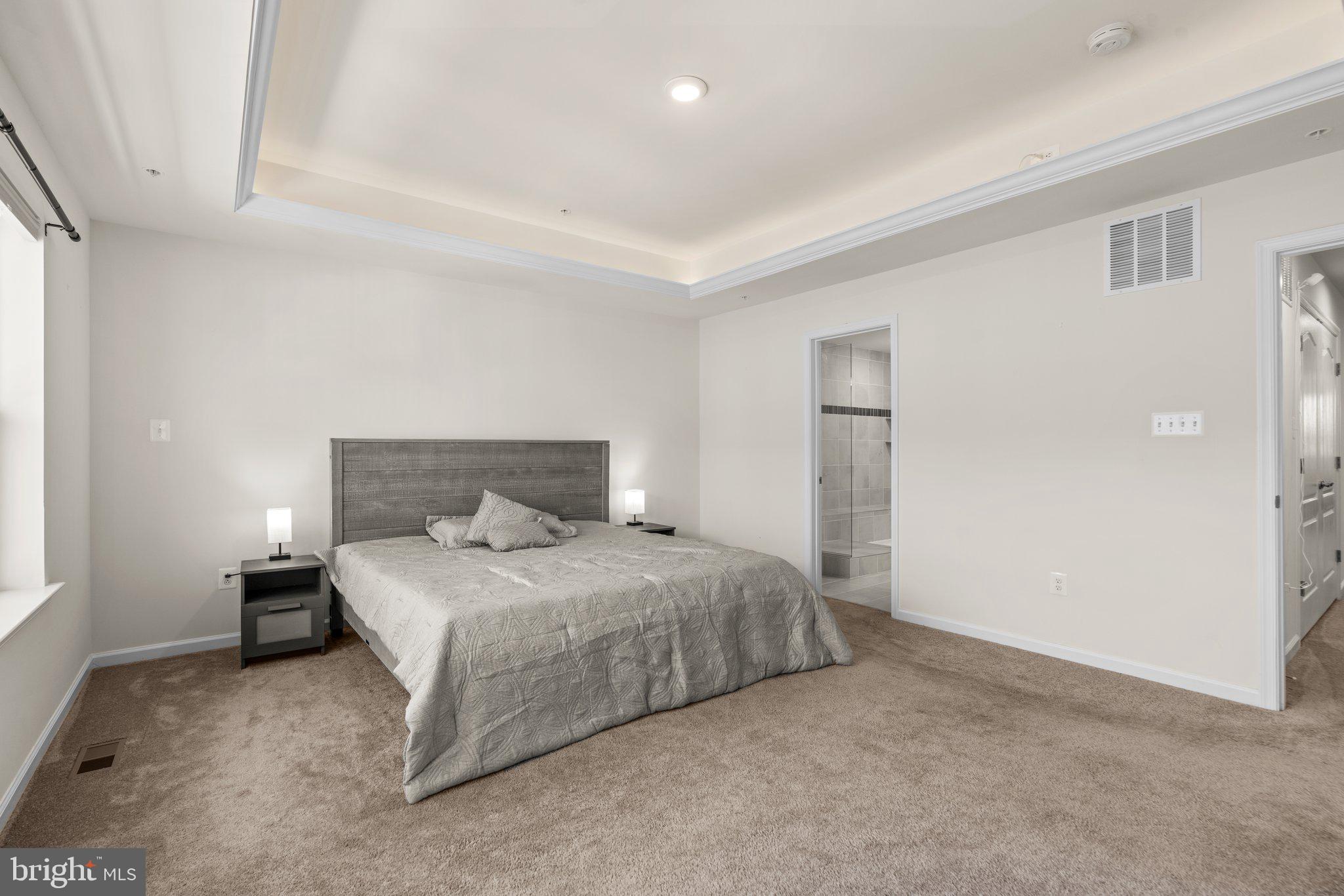 PARKSIDE - Residential