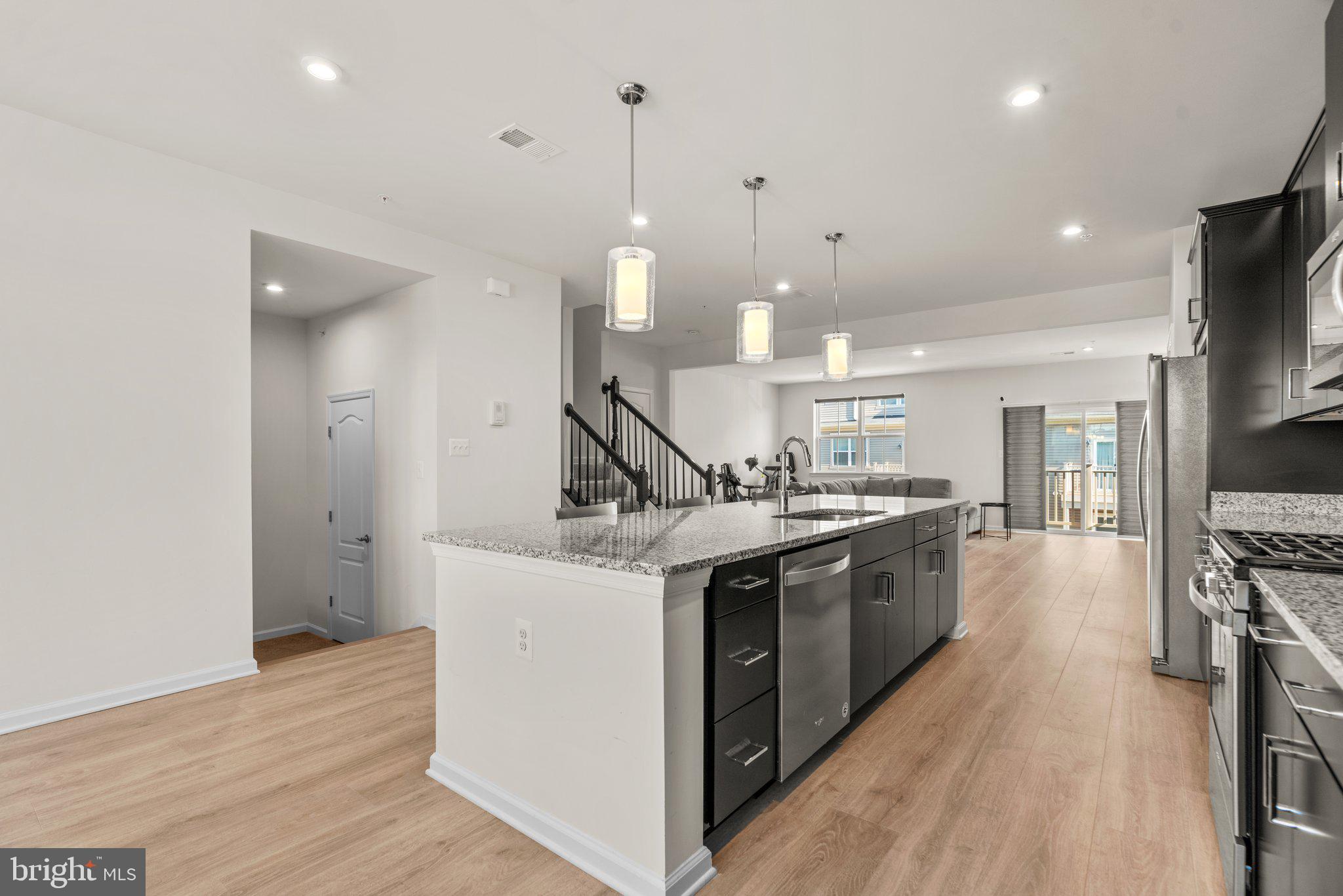 PARKSIDE - Residential