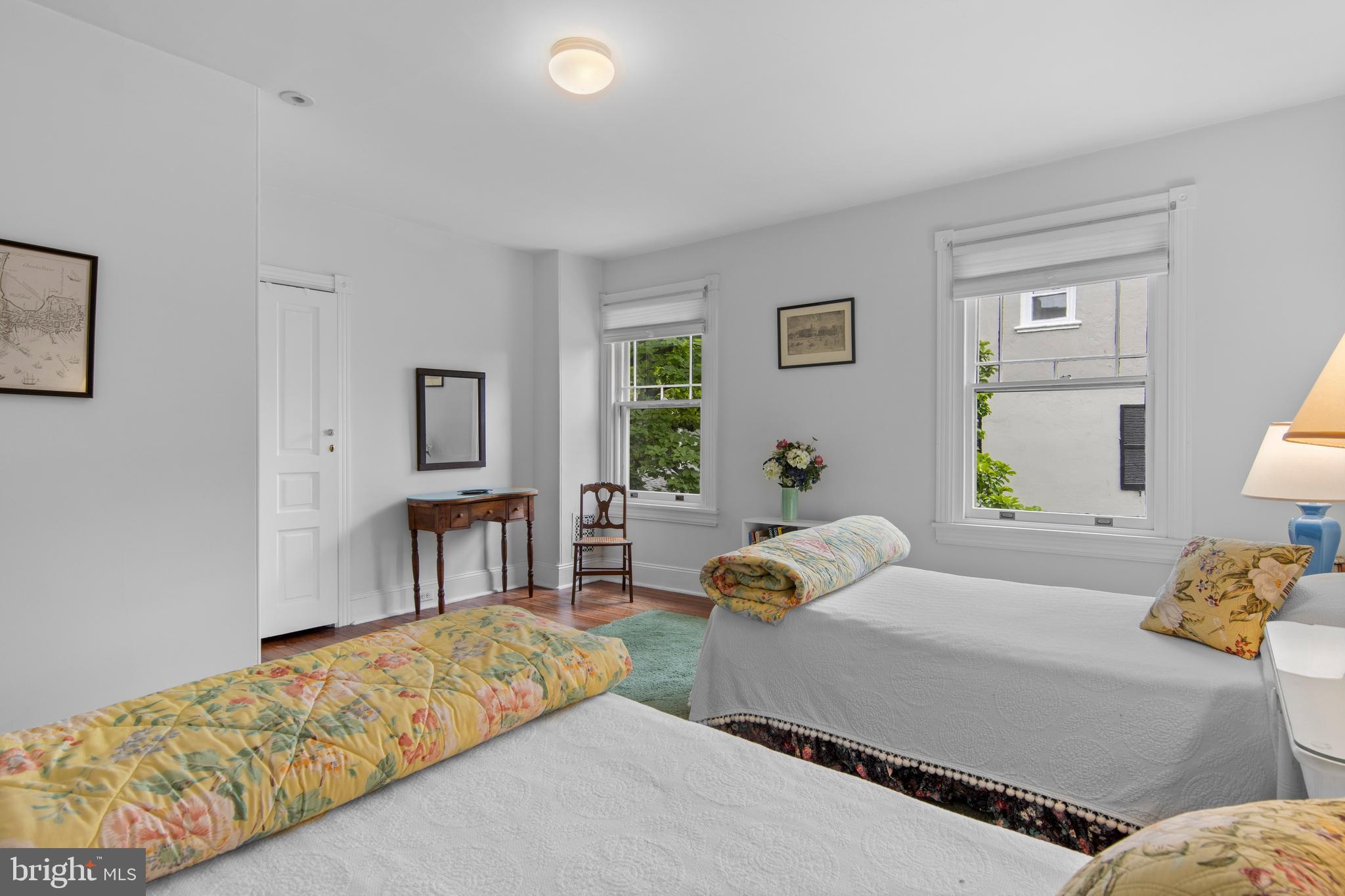 SOUTH WAYNE - Residential