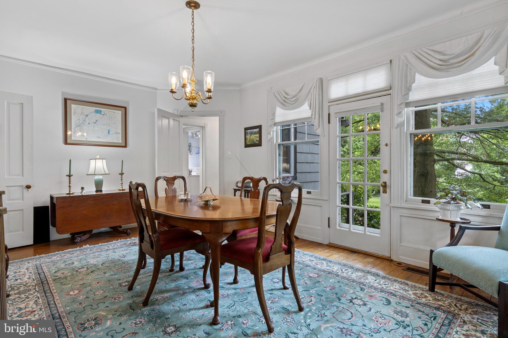 SOUTH WAYNE - Residential