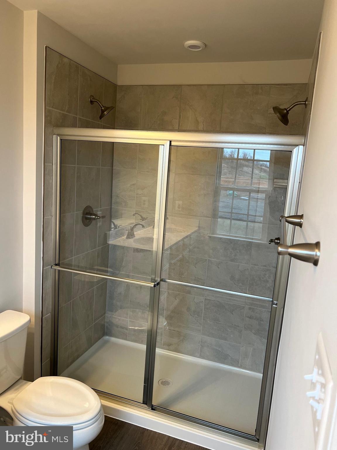 CARDINAL POINTE - Residential