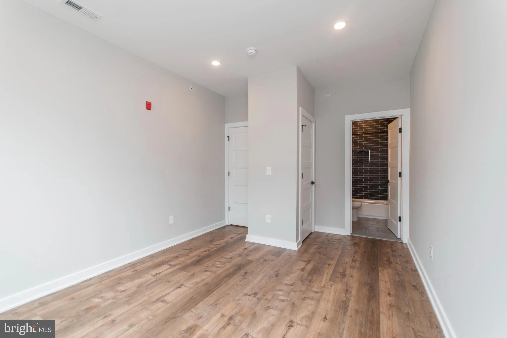 Philadelphia, Pennsylvania 19104, United States, 3 Bedrooms Bedrooms, ,3 BathroomsBathrooms,Residential,Active,10310