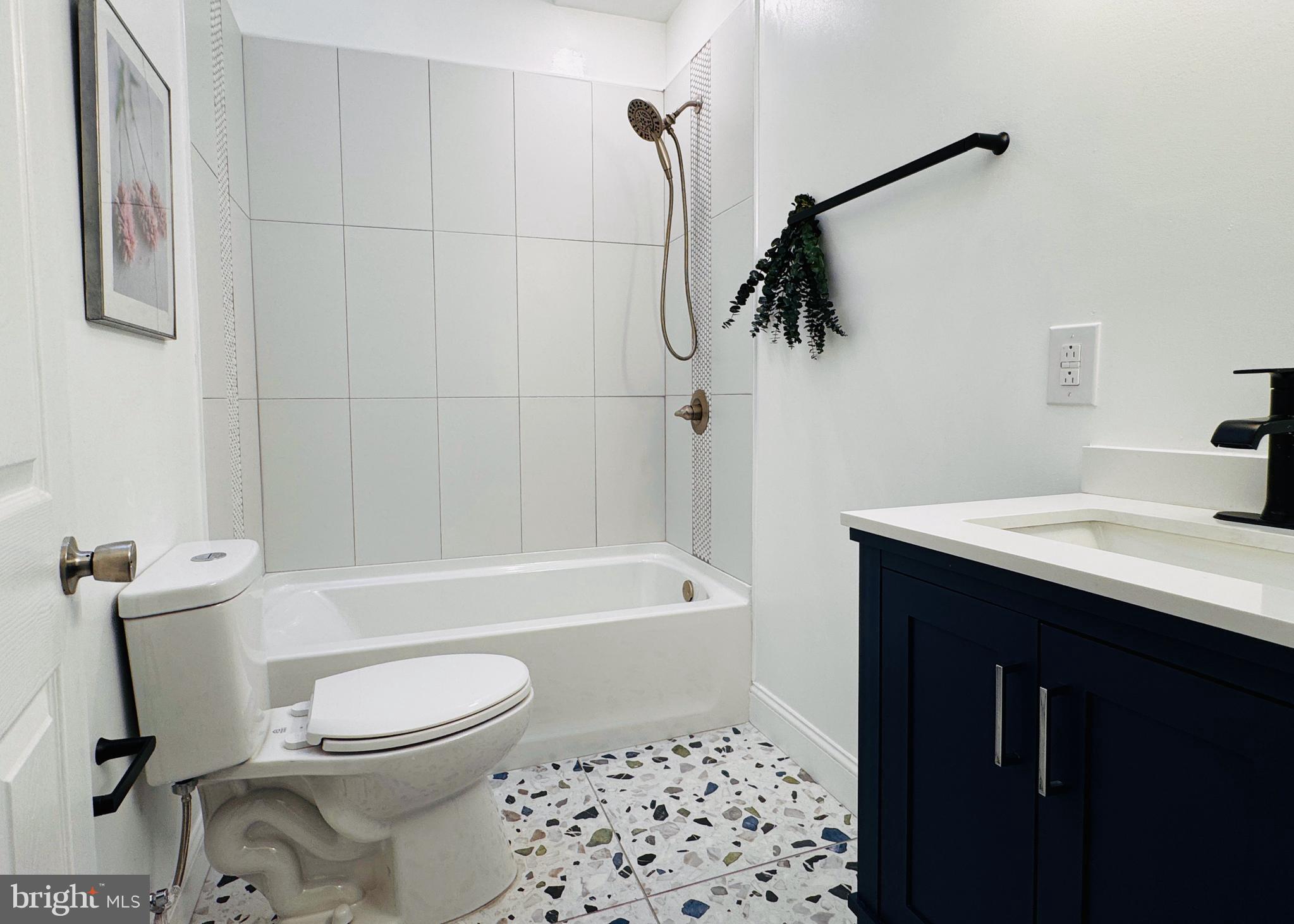 COBBS CREEK - Residential