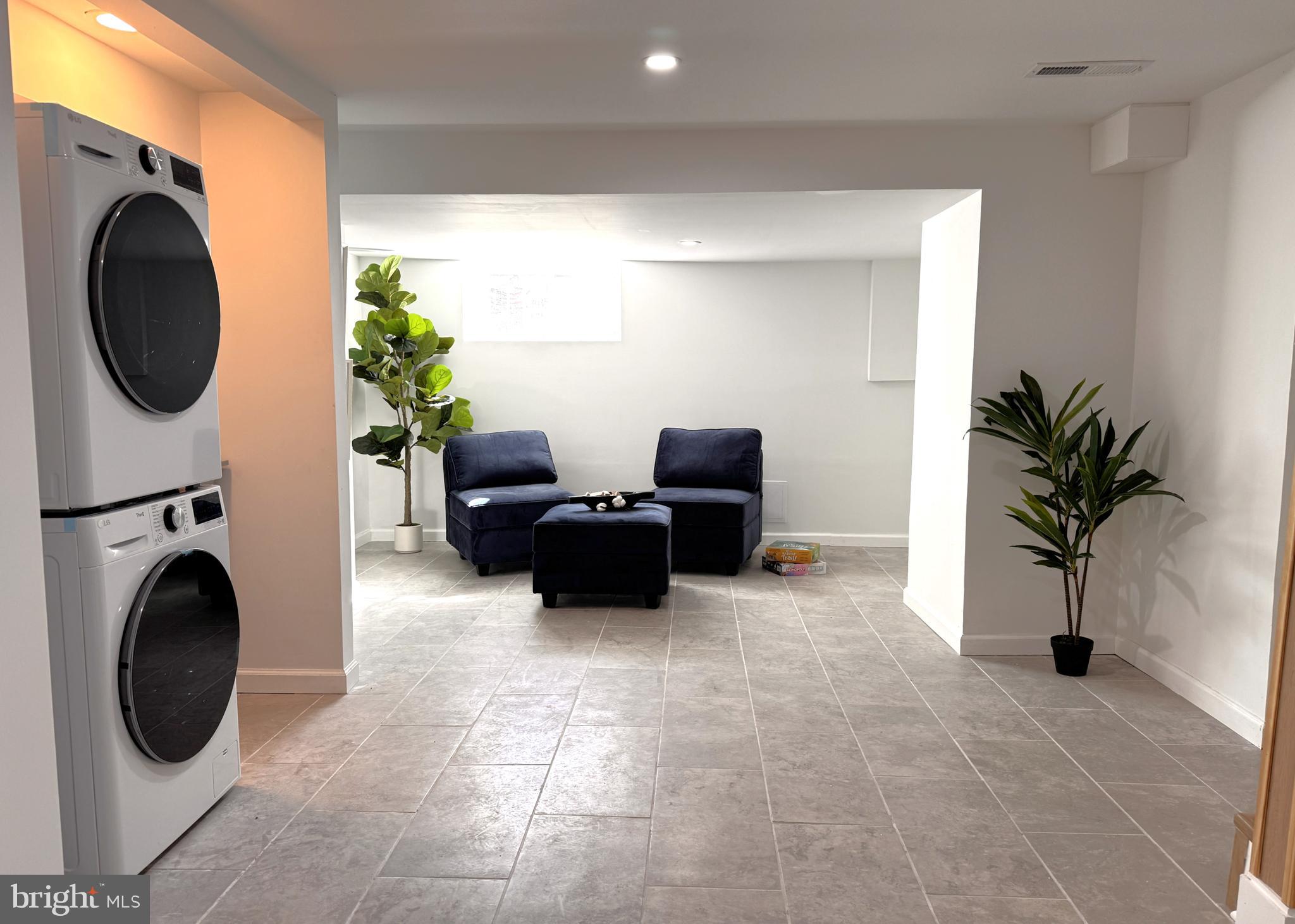 COBBS CREEK - Residential