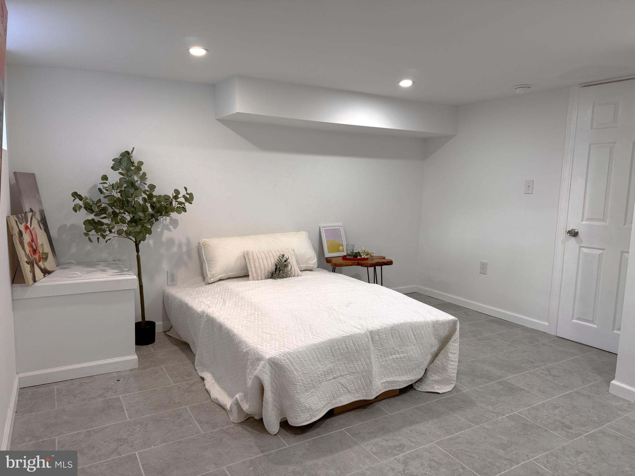 COBBS CREEK - Residential