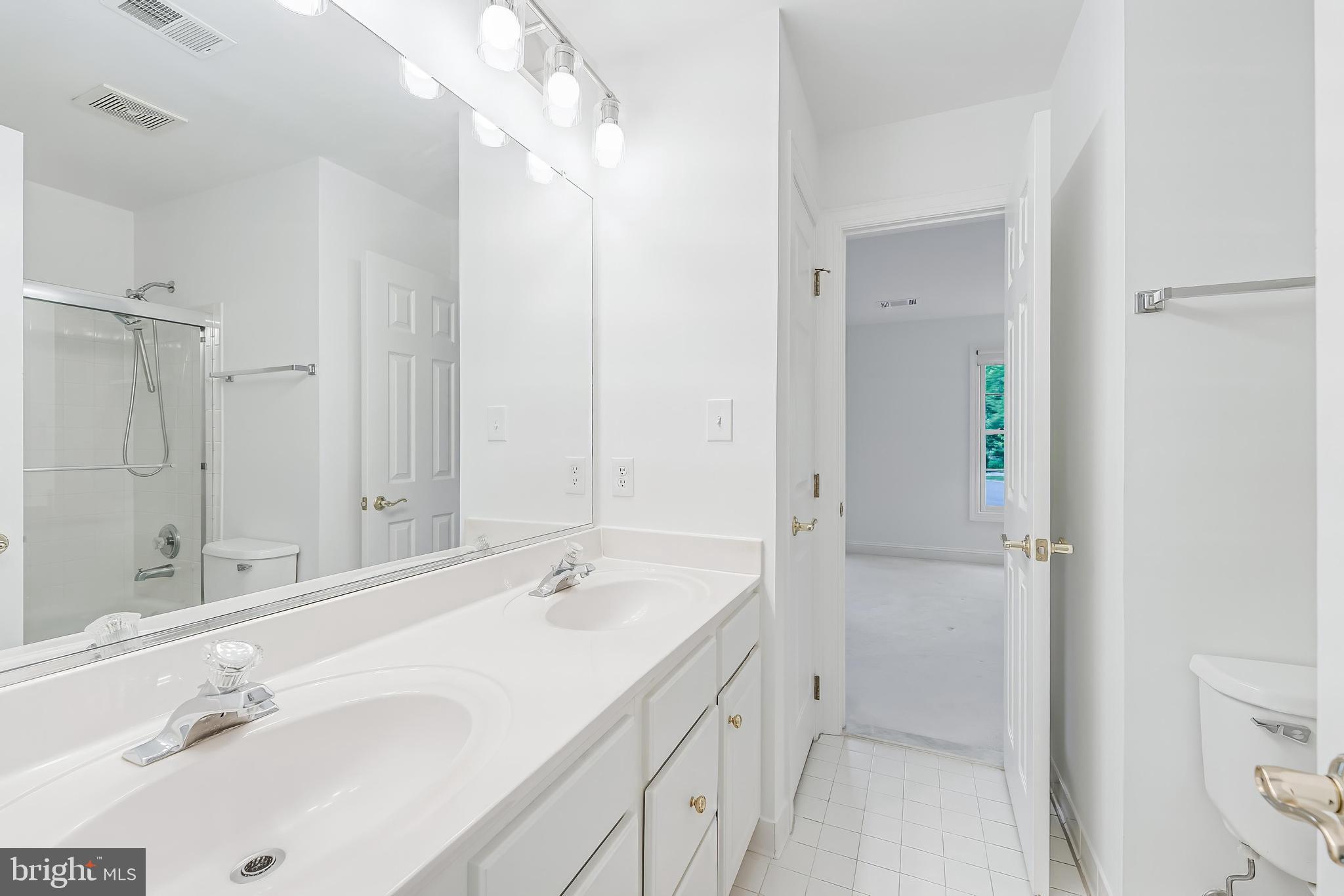 GREAT FALLS LANDING - Residential