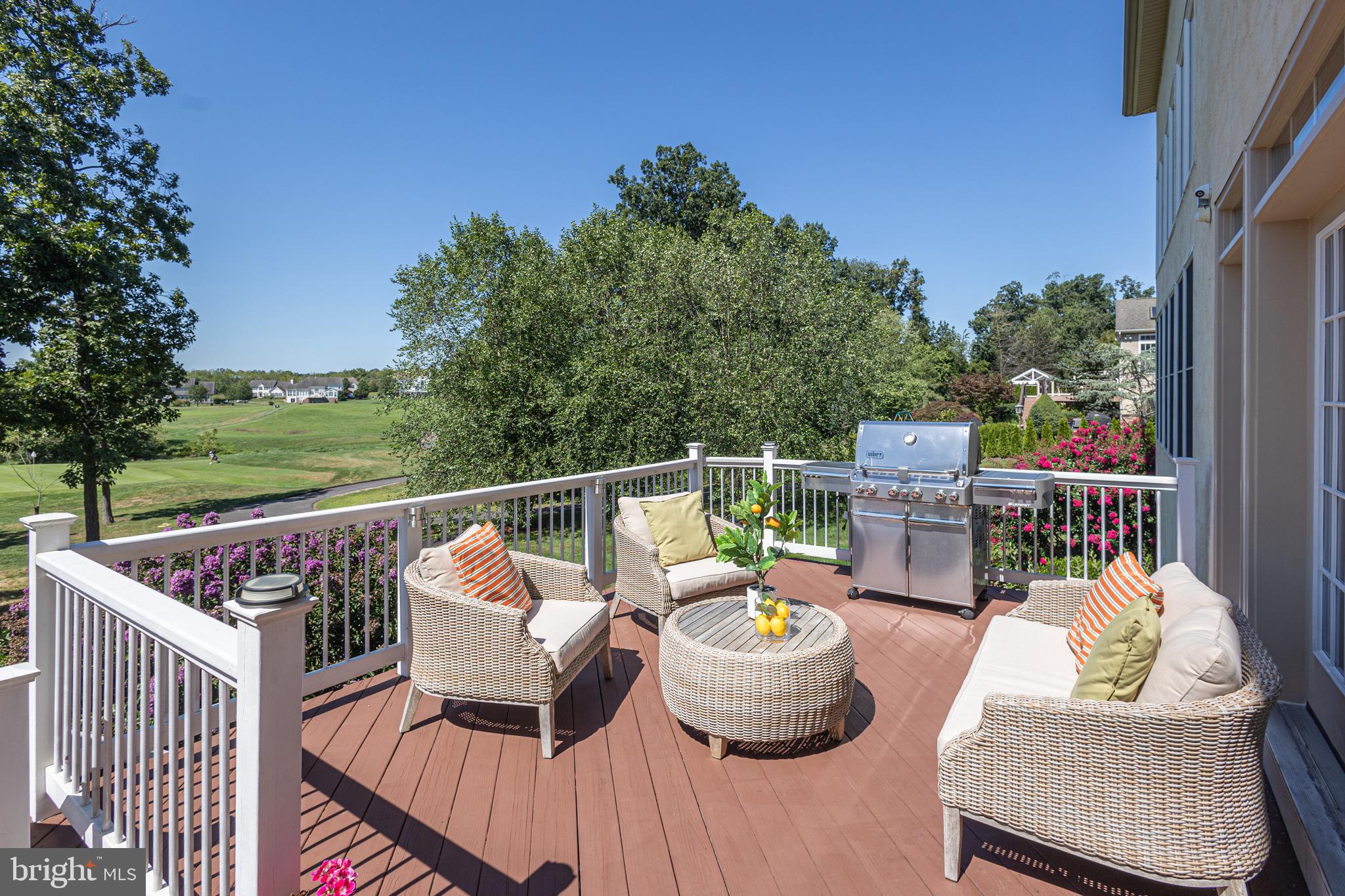 LEDERACH GOLF FAIRWY - Residential