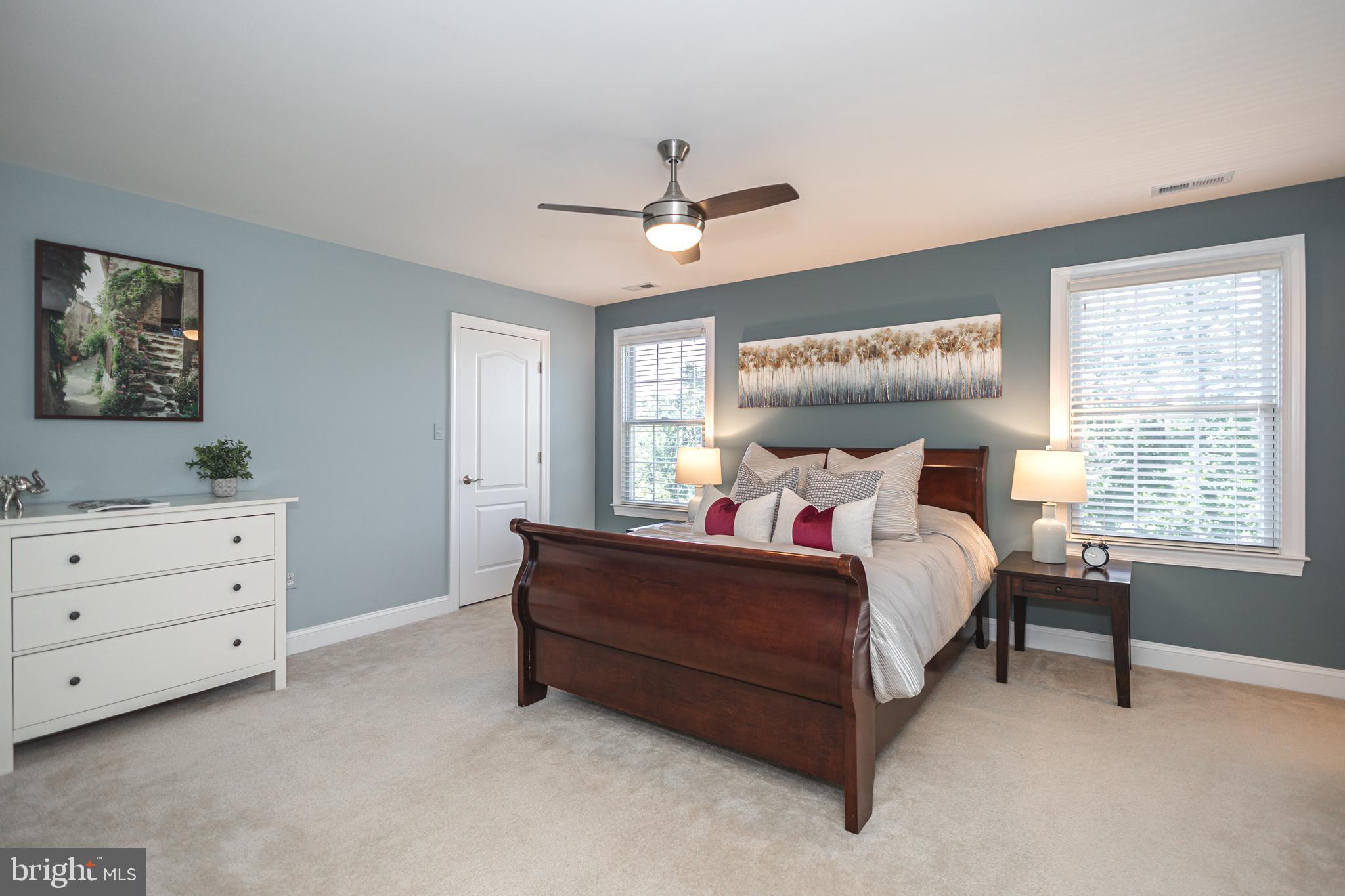 LEDERACH GOLF FAIRWY - Residential