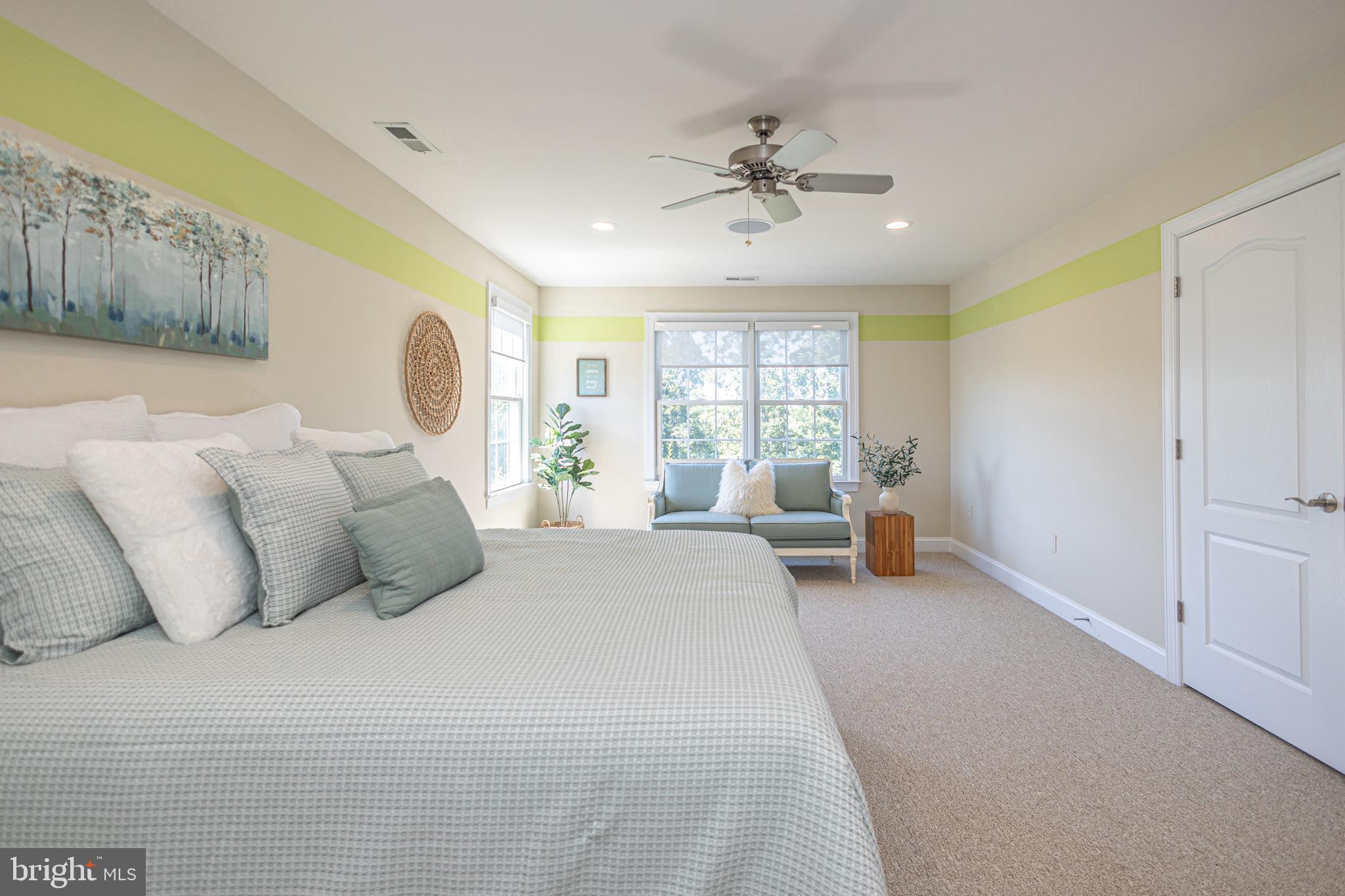 LEDERACH GOLF FAIRWY - Residential