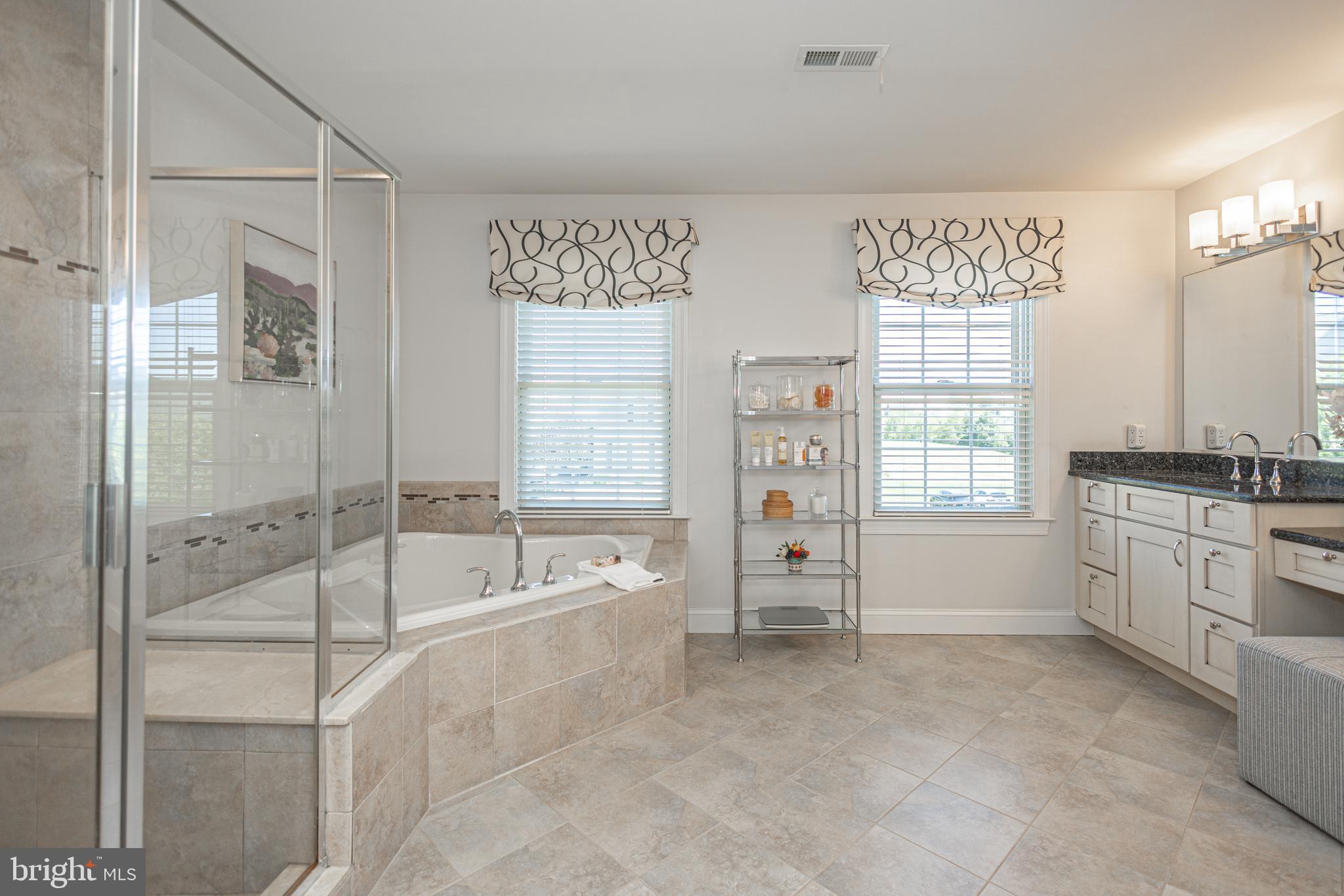 LEDERACH GOLF FAIRWY - Residential