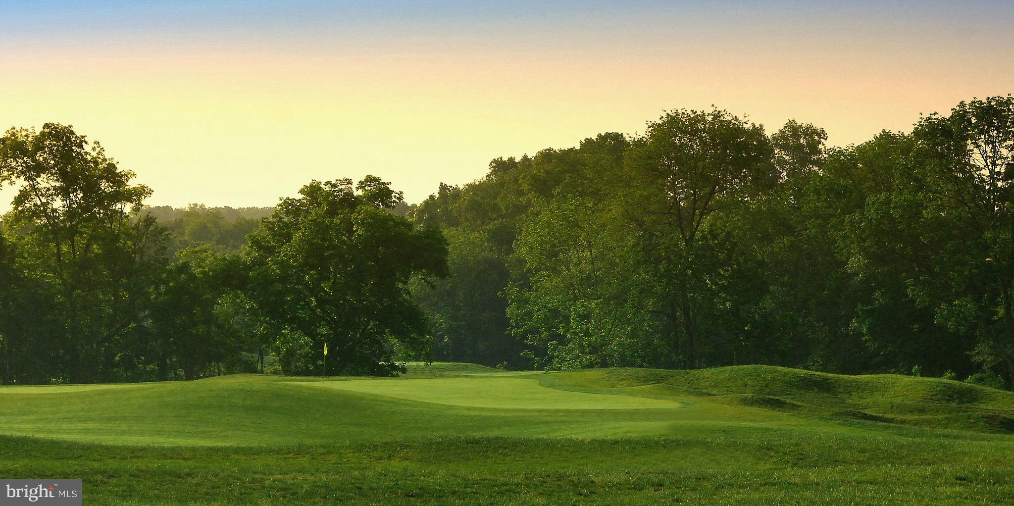 LEDERACH GOLF FAIRWY - Residential