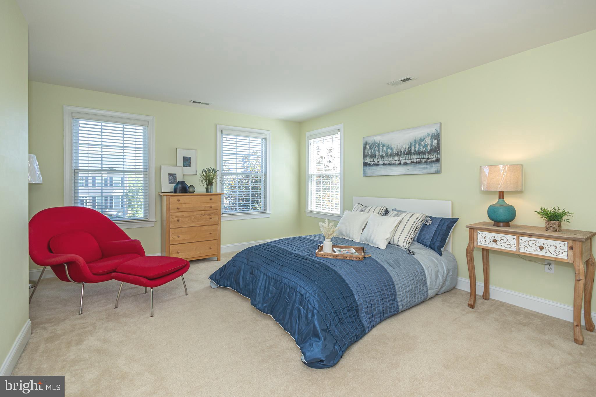 LEDERACH GOLF FAIRWY - Residential