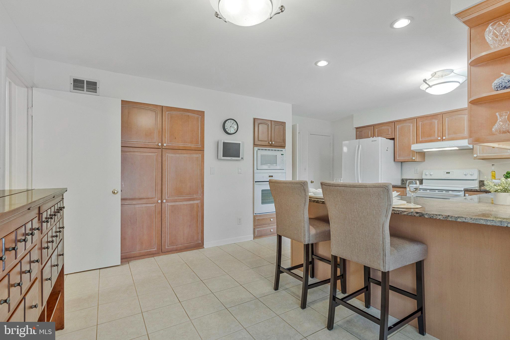 TROXELL MANOR - Residential