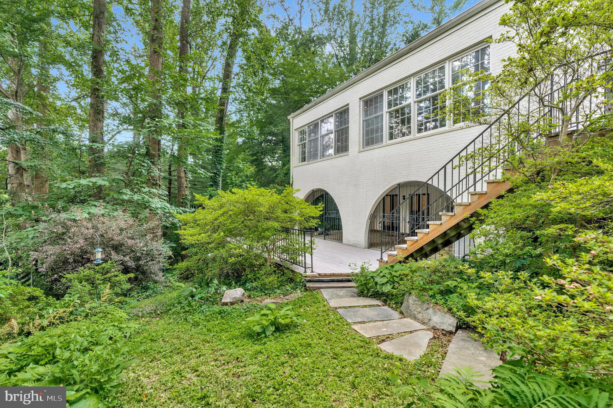 TROXELL MANOR - Residential