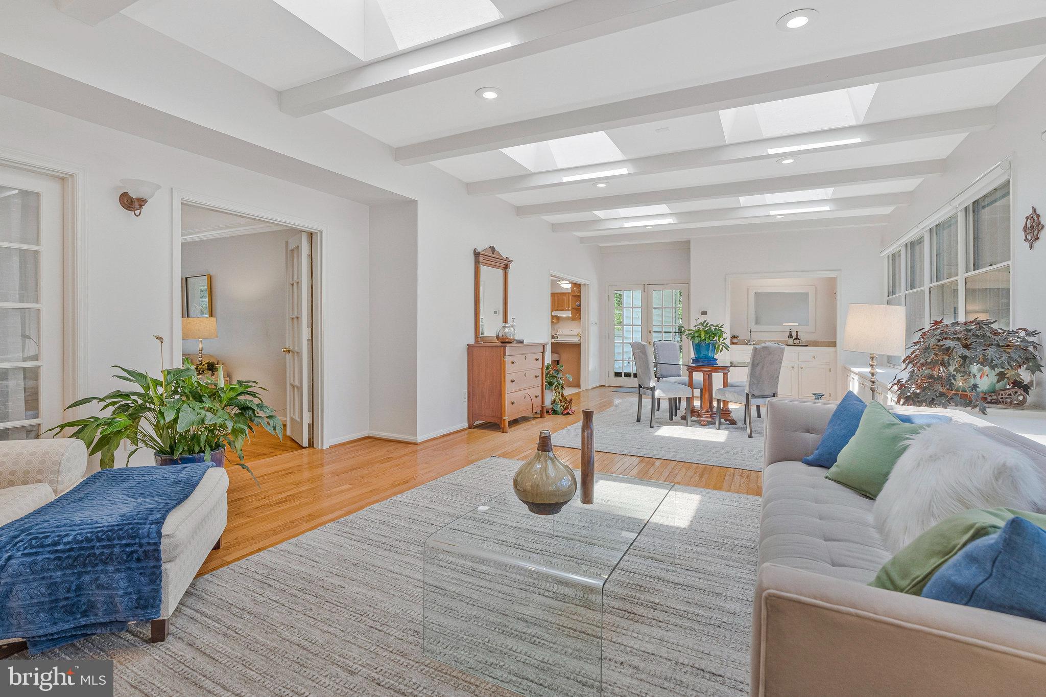 TROXELL MANOR - Residential